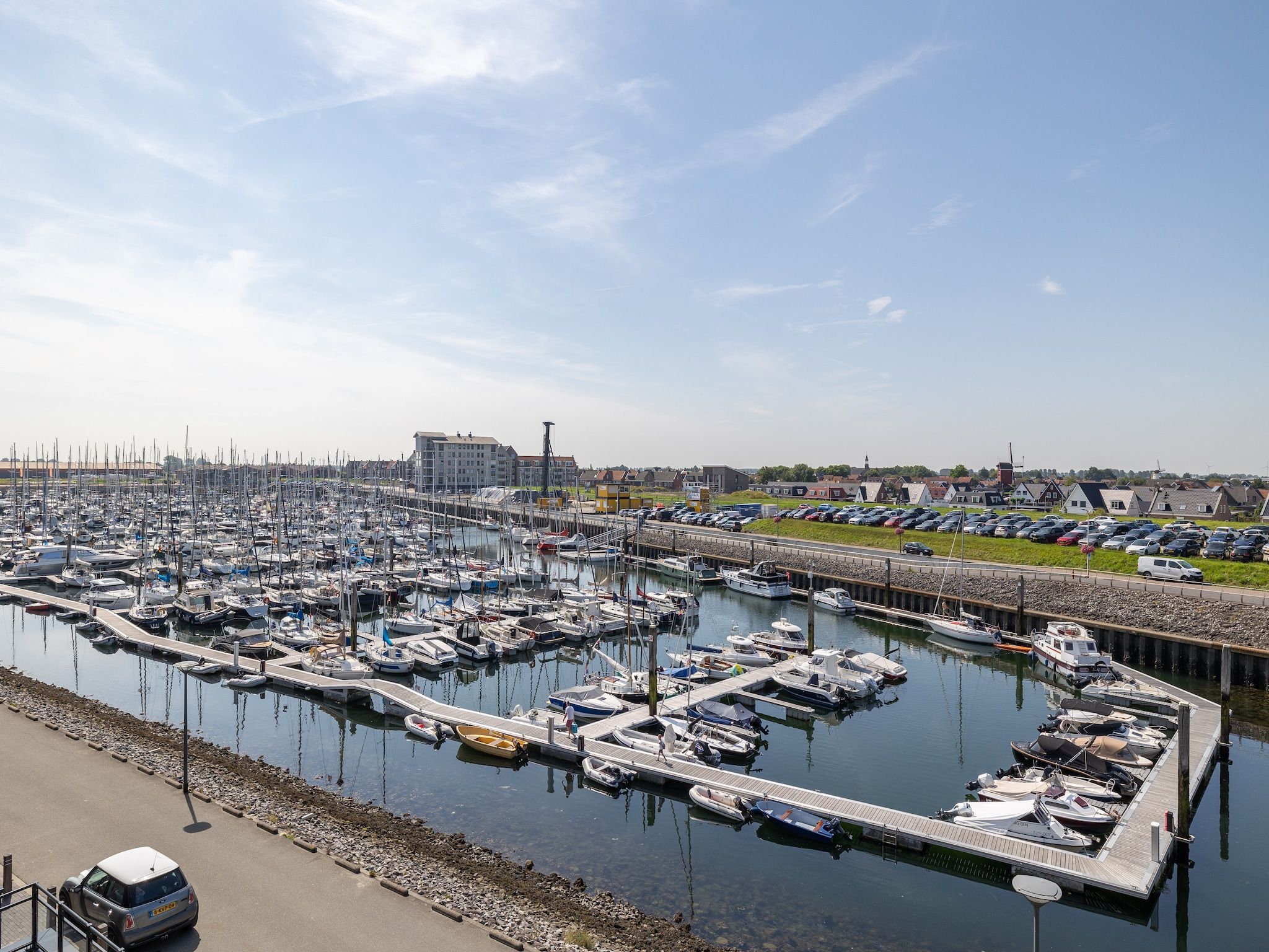 Het uitzicht vanaf Luxe appartement Vista Maris - Havenweg 8-40  Sint-Annaland Oosterschelde in Sint-Annaland