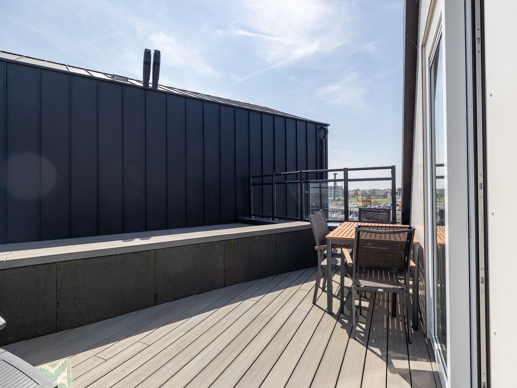 Het terras van Luxe appartement Vista Maris - Havenweg 8-40  Sint-Annaland Oosterschelde in Sint-Annaland