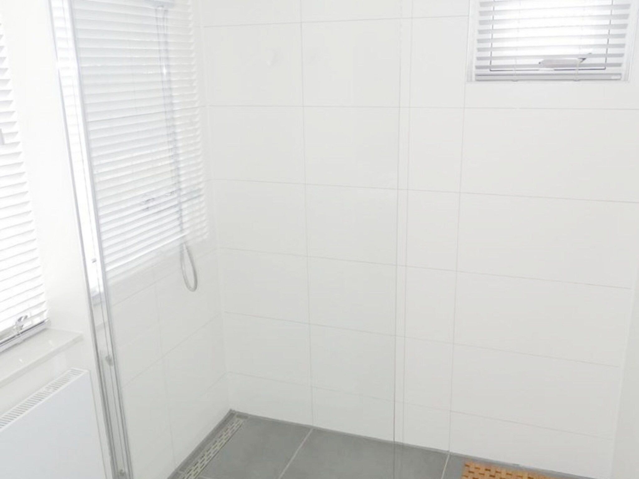 De badkamer van Schoneveld 114 Zeemeeuw Breskens in Breskens