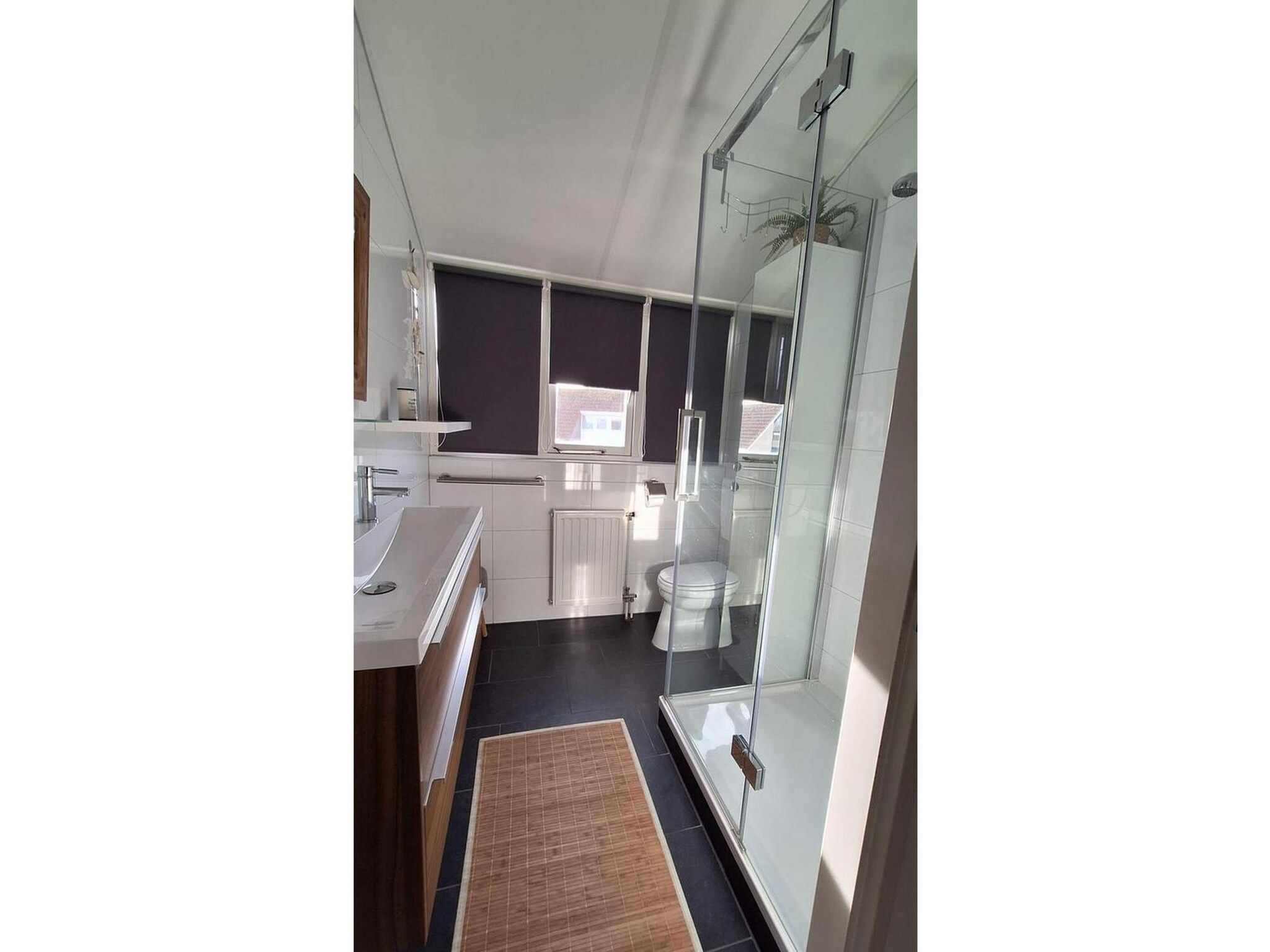De badkamer van Scheldeveste 210 Zwin Breskens in Breskens