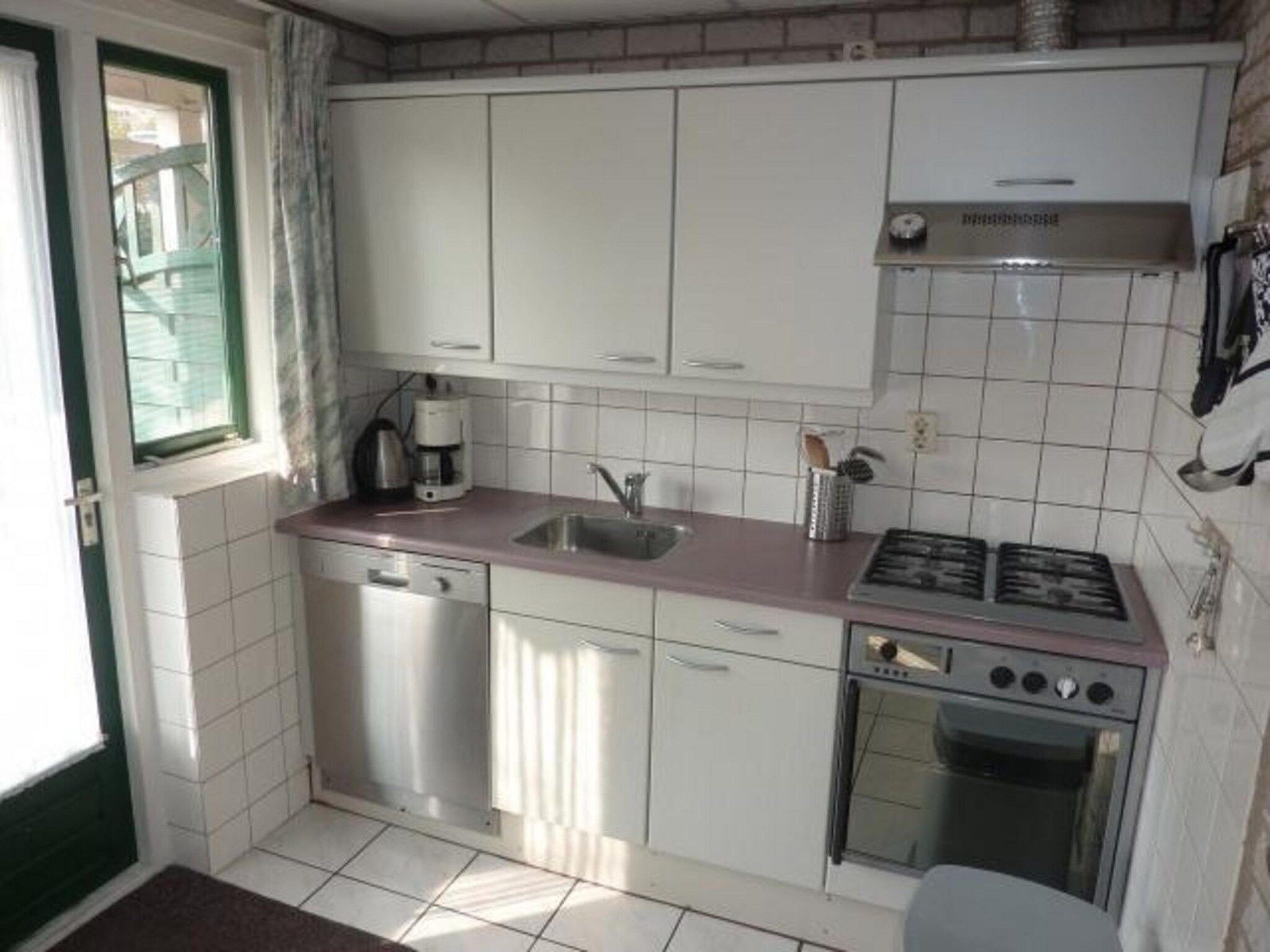 De keuken van Schoneveld 369 Strandparel Breskens in Breskens