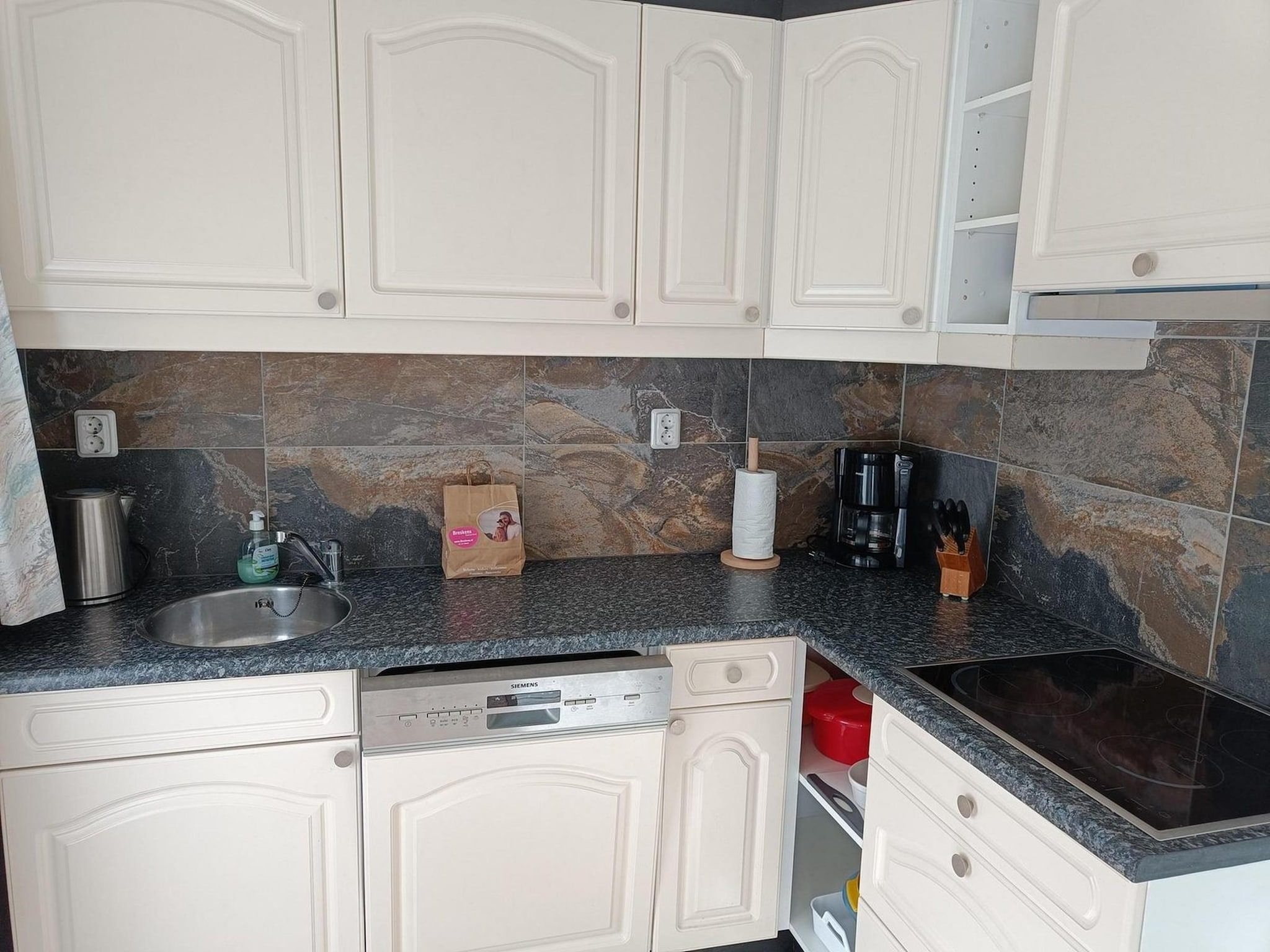 De keuken van Schoneveld 373 Strandparel Breskens in Breskens