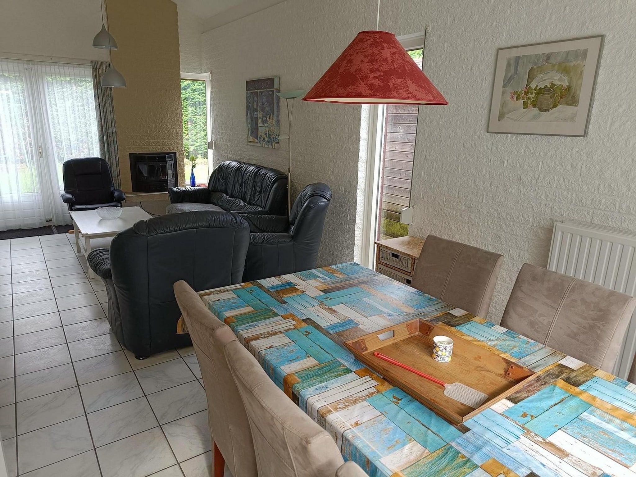 De eetkamer van Schoneveld 373 Strandparel Breskens in Breskens