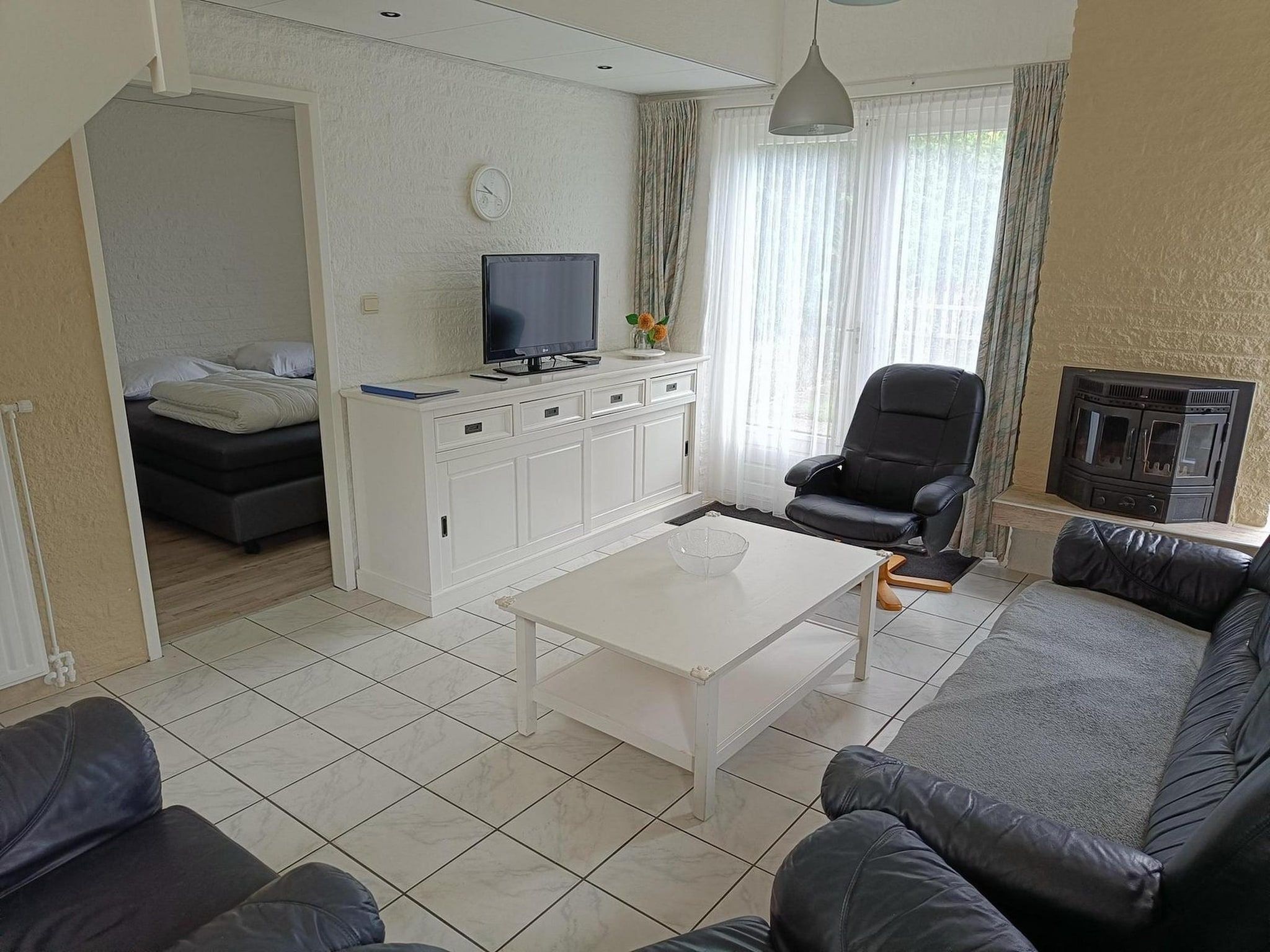 De woonkamer van Schoneveld 373 Strandparel Breskens in Breskens