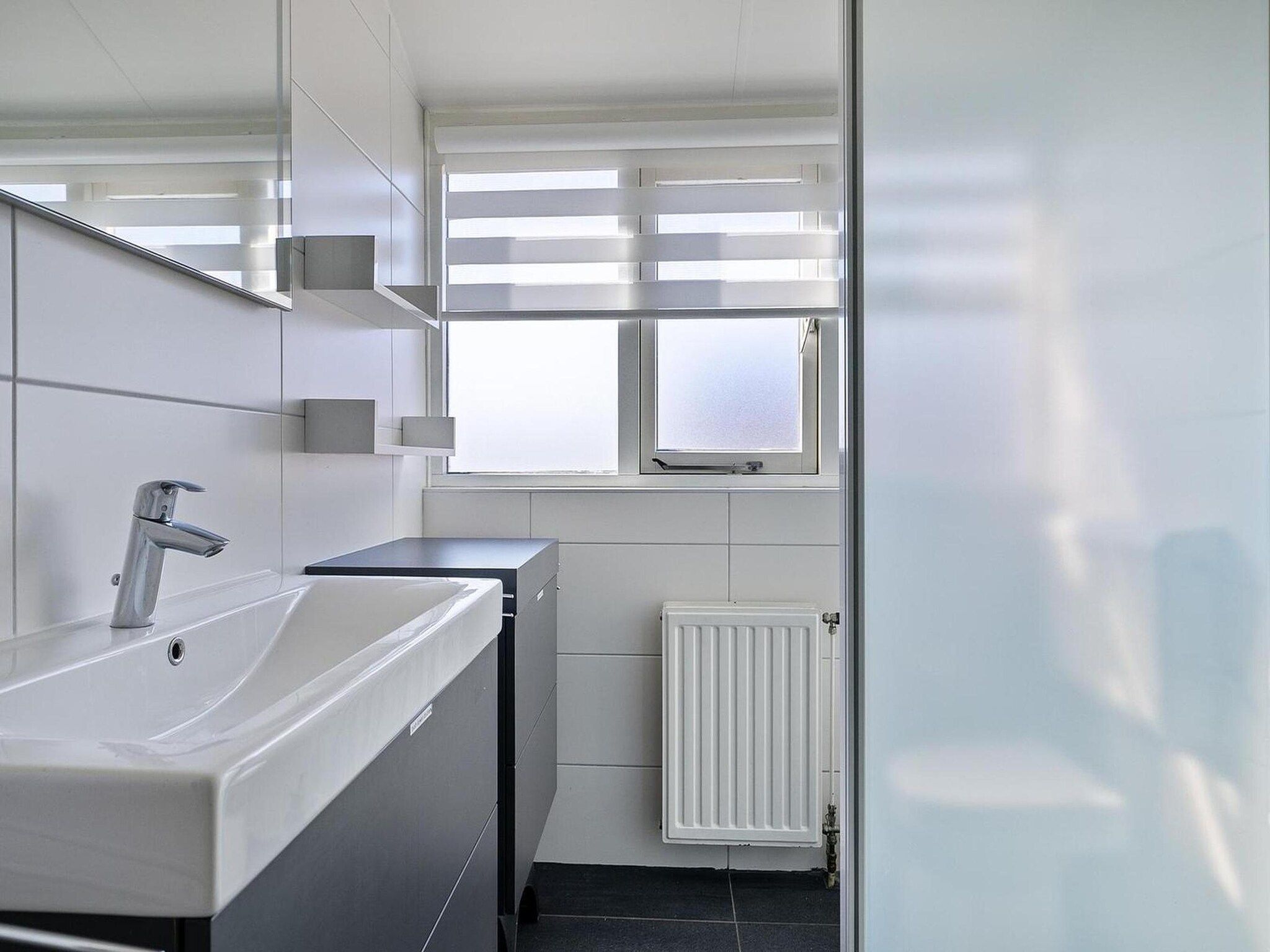 De badkamer van Scheldeveste 8 Zwin Breskens in Breskens