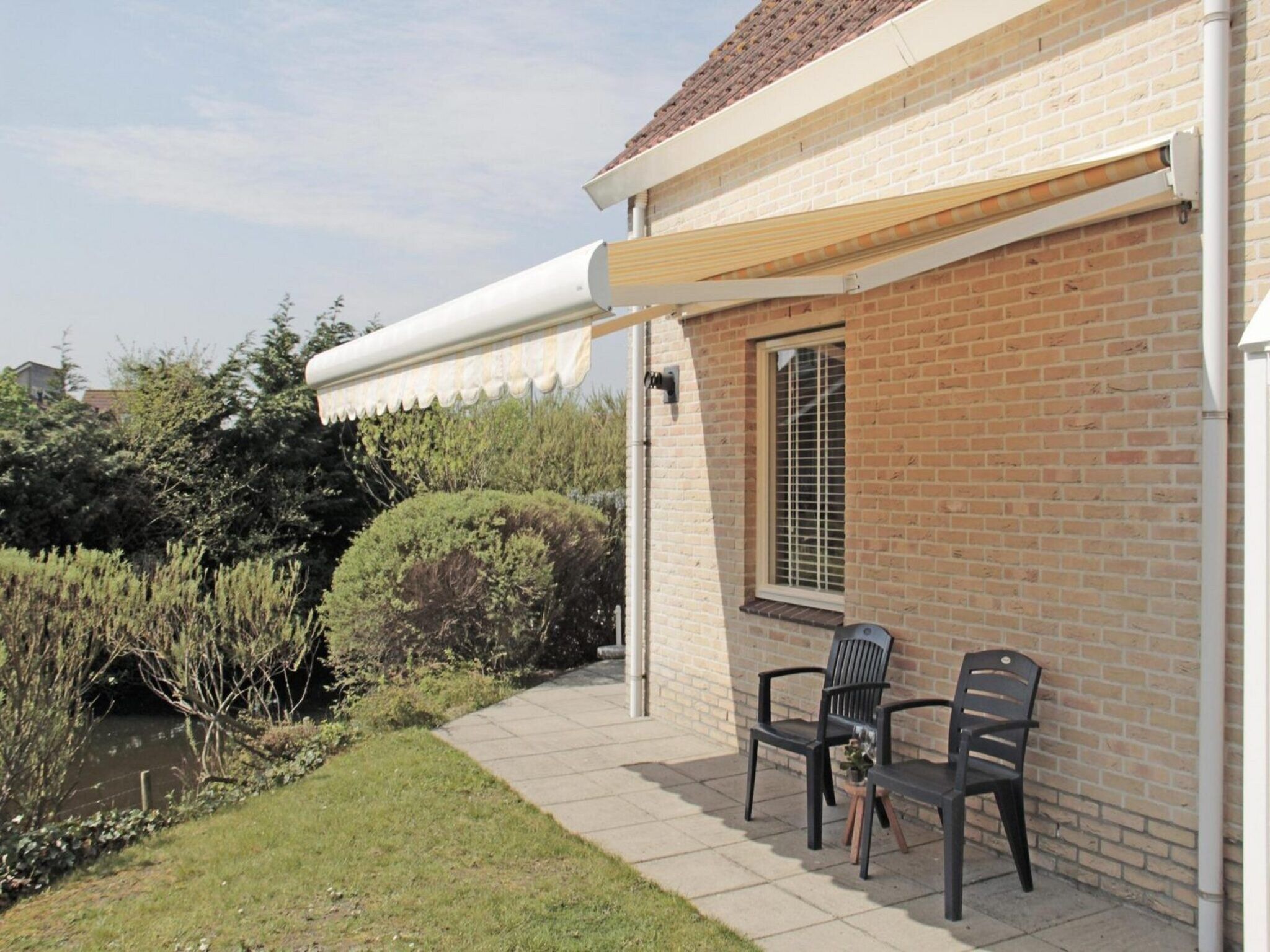 Het terras van Scheldeveste 12 Zwin Breskens in Breskens