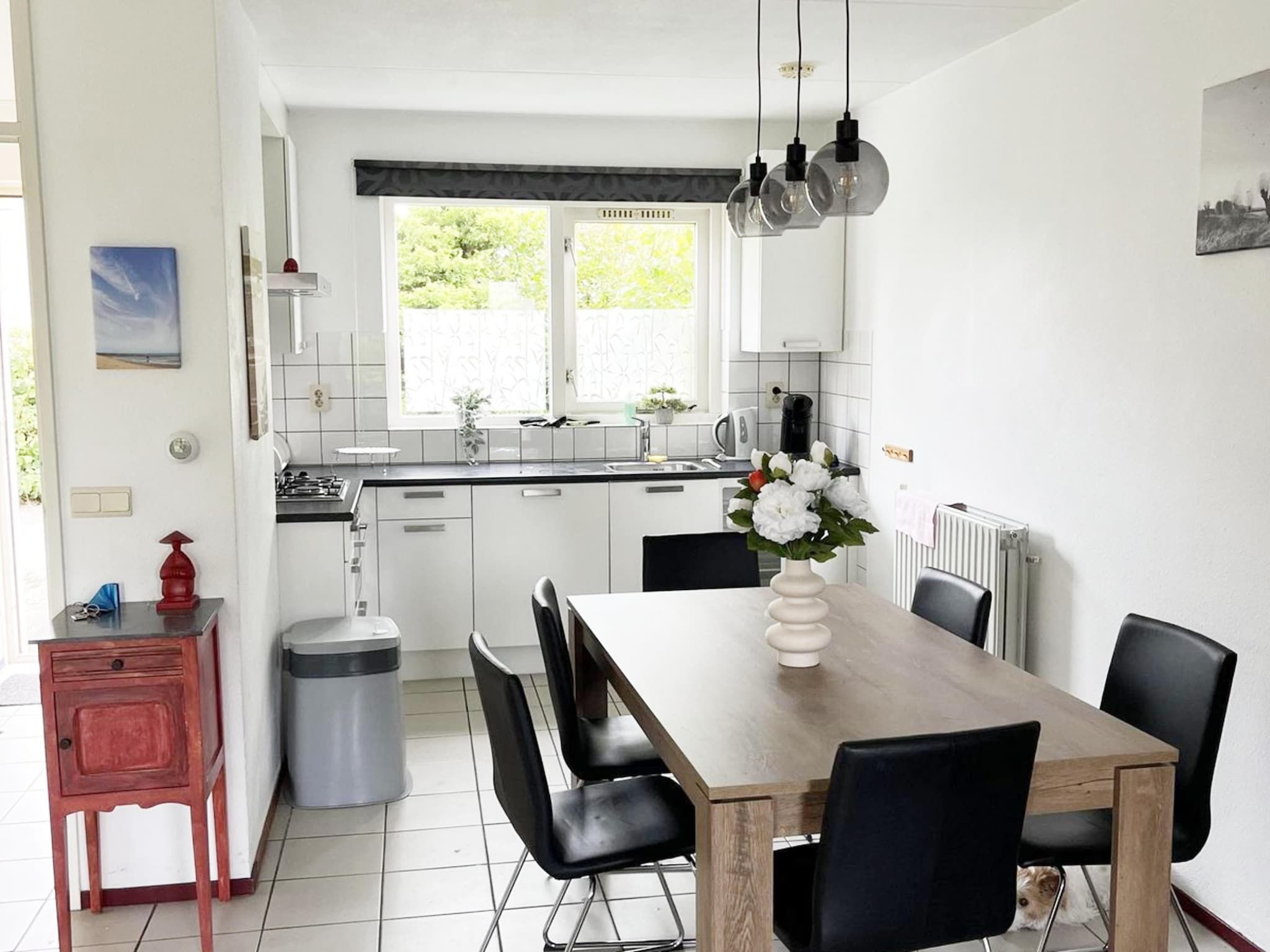 De eetkamer van Fort Soleil 42 Zeezwaluw Breskens in Breskens