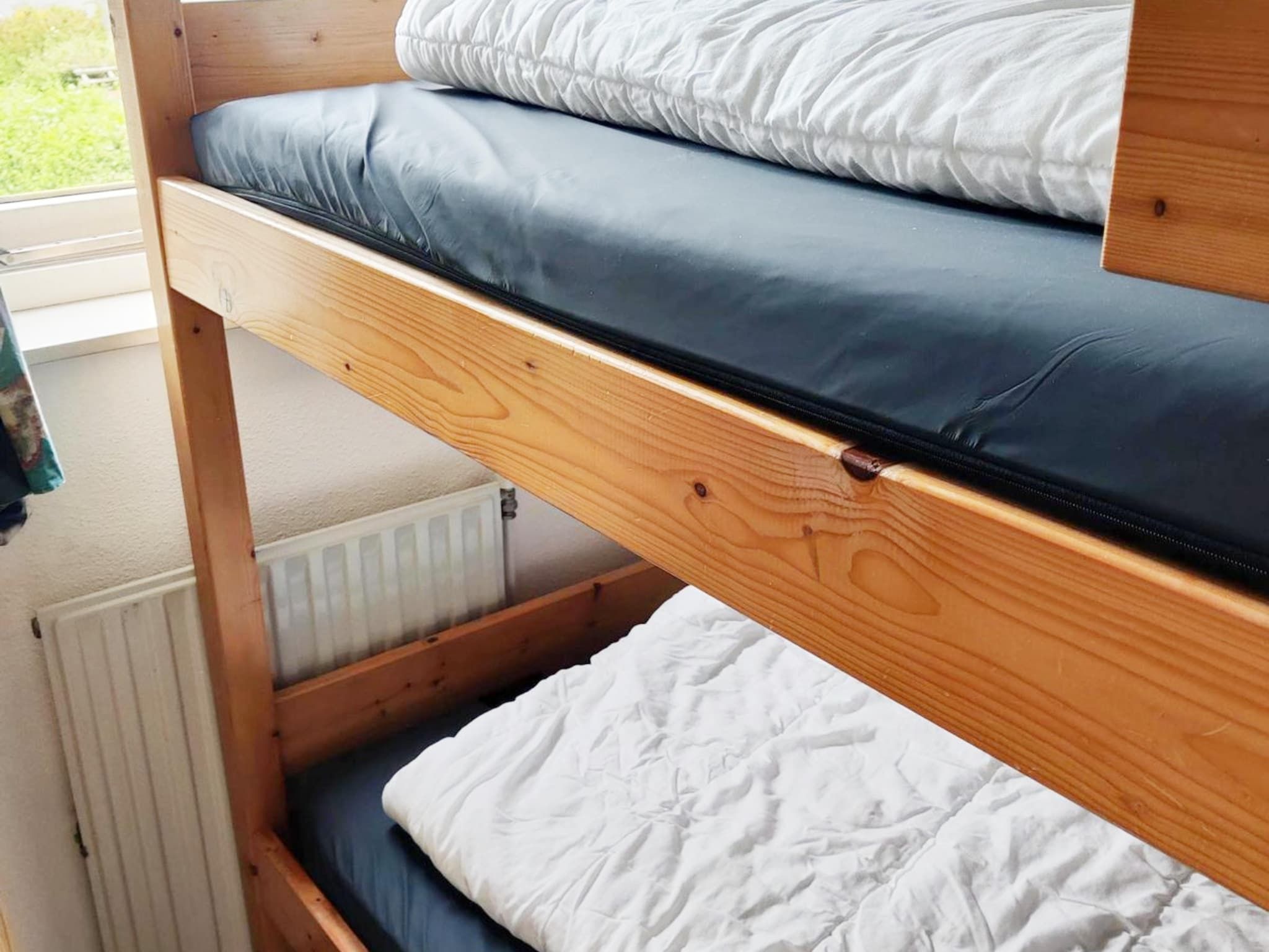 Een slaapkamer van Fort Soleil 42 Zeezwaluw Breskens in Breskens
