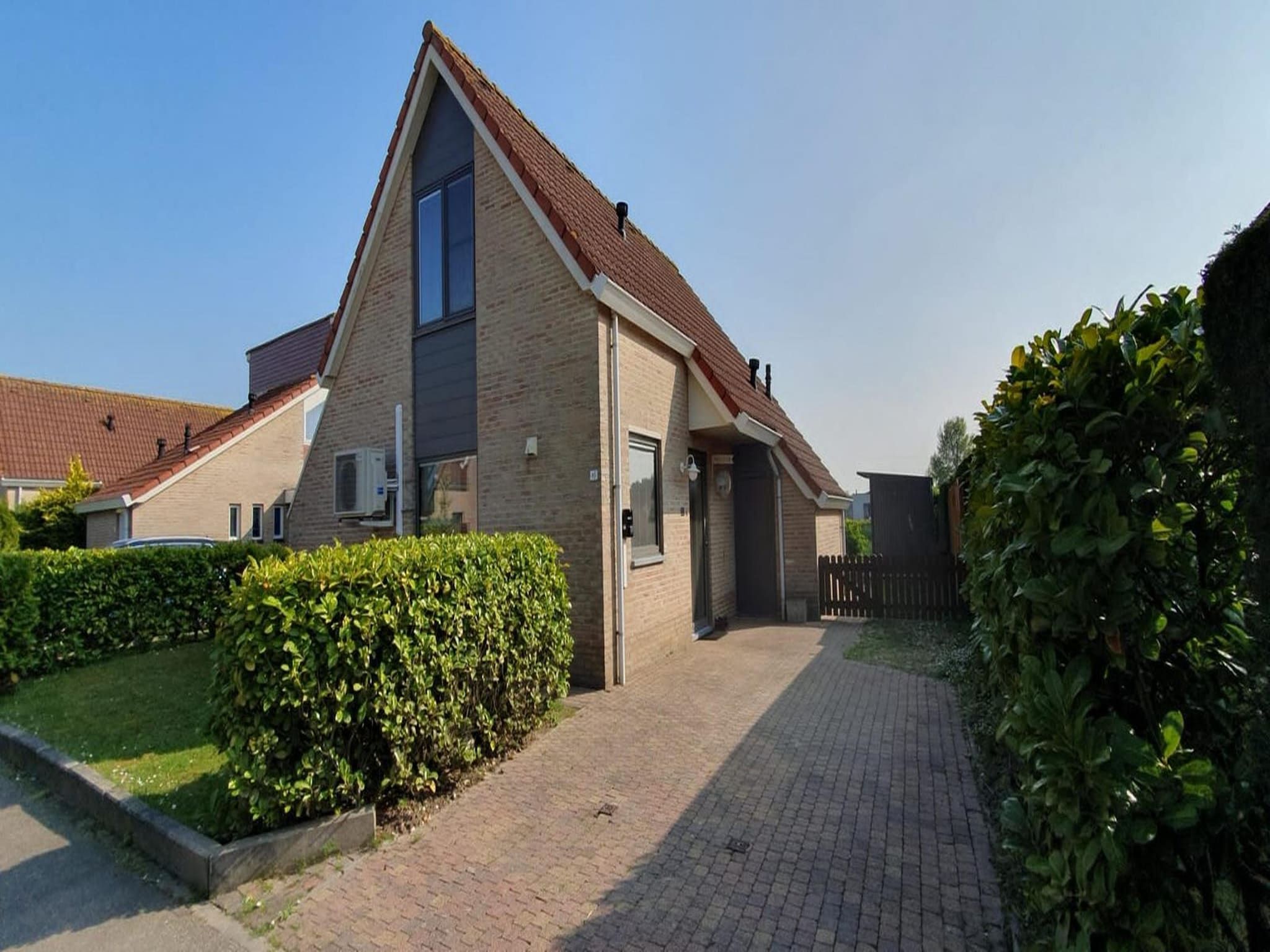De buitenkant van Scheldeveste 45 Zwin Breskens in Breskens