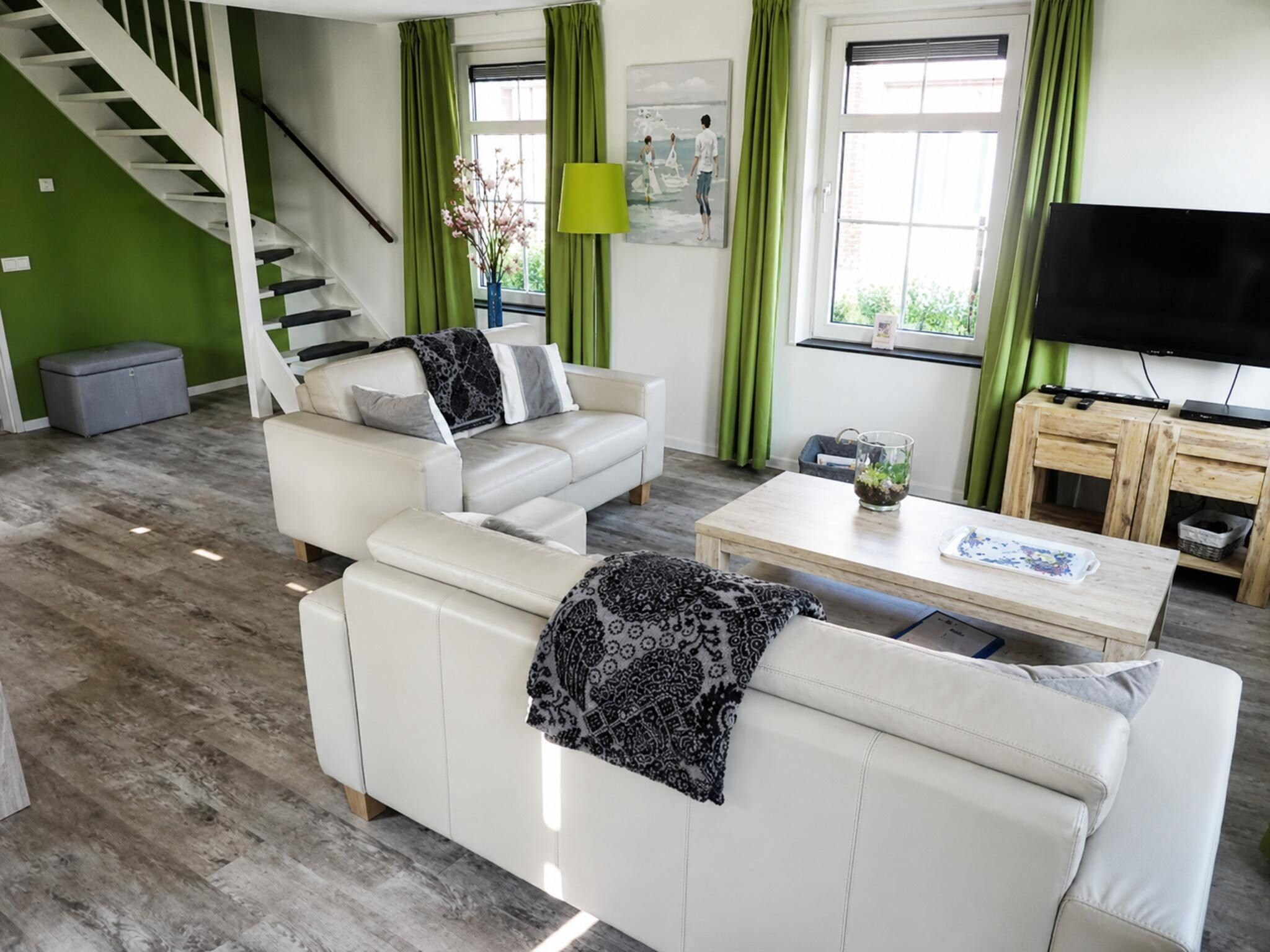 De woonkamer van Landgoed de Lente 28 Tulp Breskens in Breskens