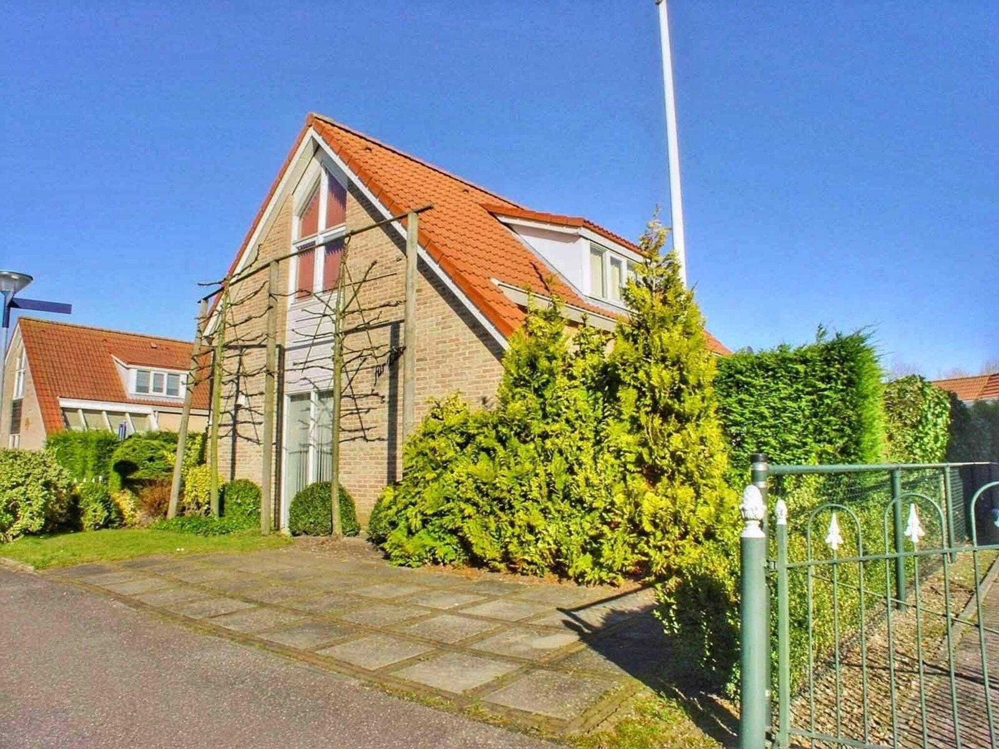 De buitenkant van Scheldeveste 64 Zwin Breskens in Breskens