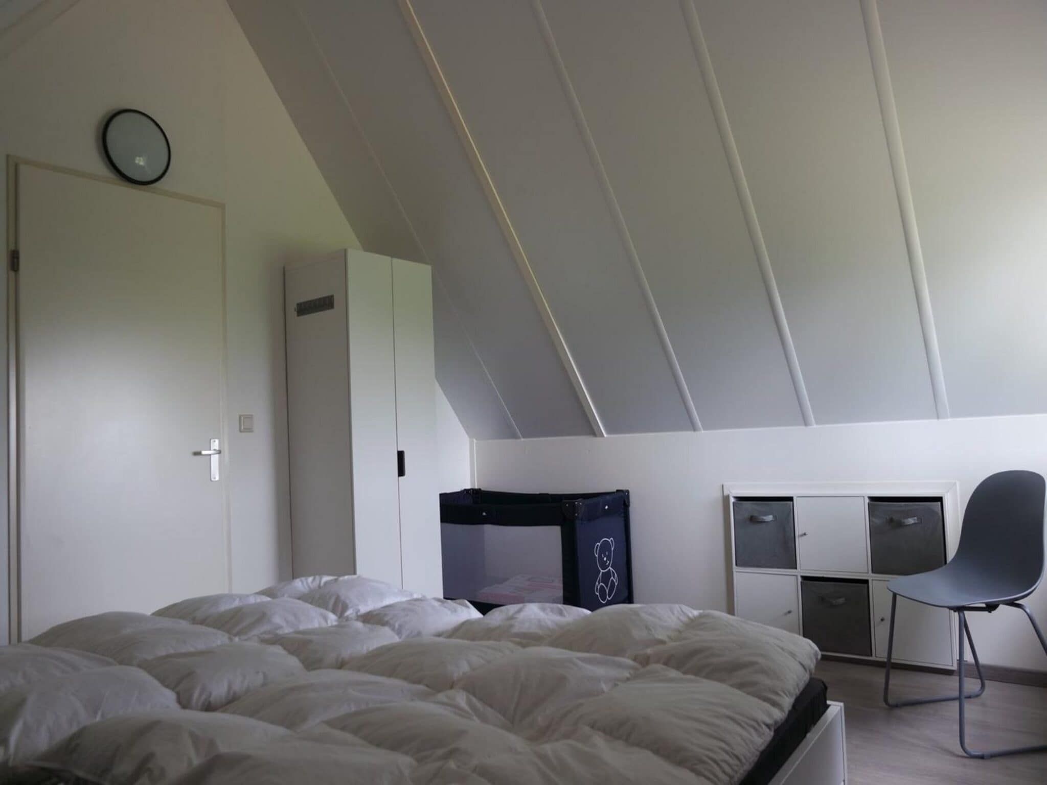 Een slaapkamer van Schoneveld 184 Stern Breskens in Breskens