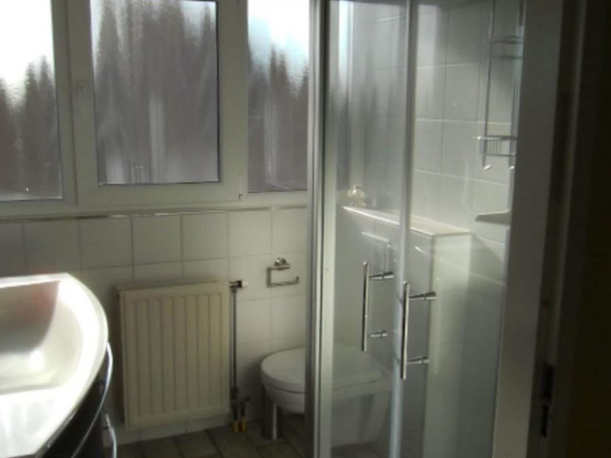 De badkamer van Scheldeveste 140 Zwin Breskens in Breskens