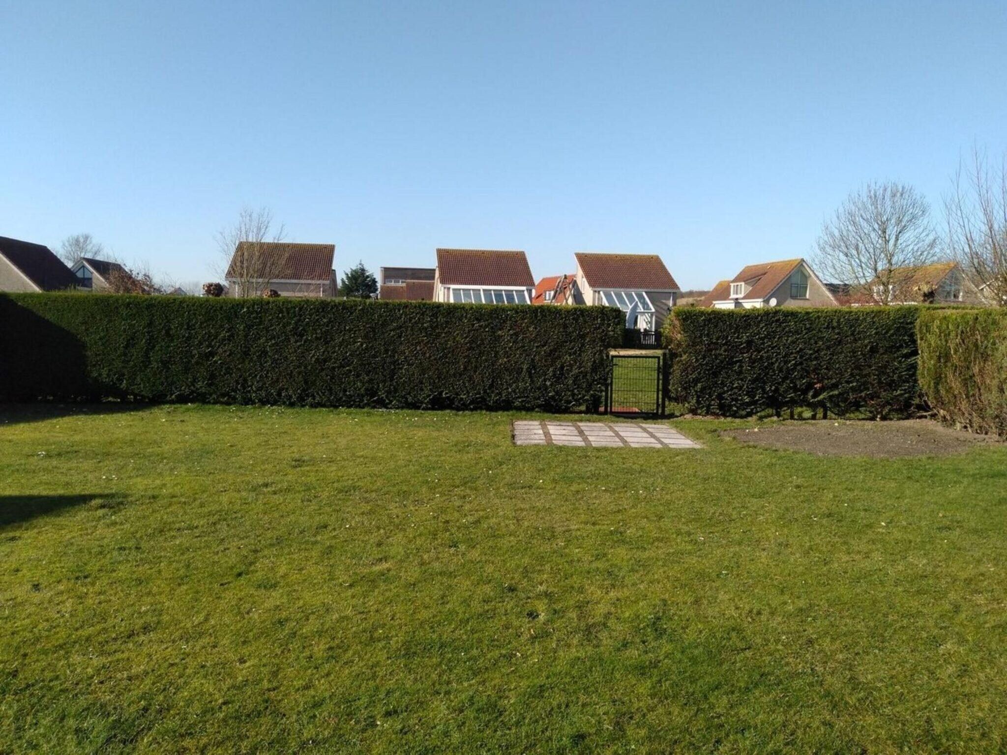 De tuin van Scheldeveste 118 Zwin Breskens in Breskens