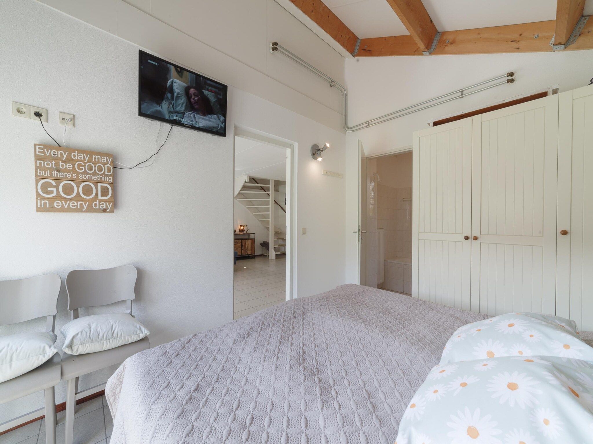 Een slaapkamer van Villapark De Oesterbaai 123 in Wemeldinge