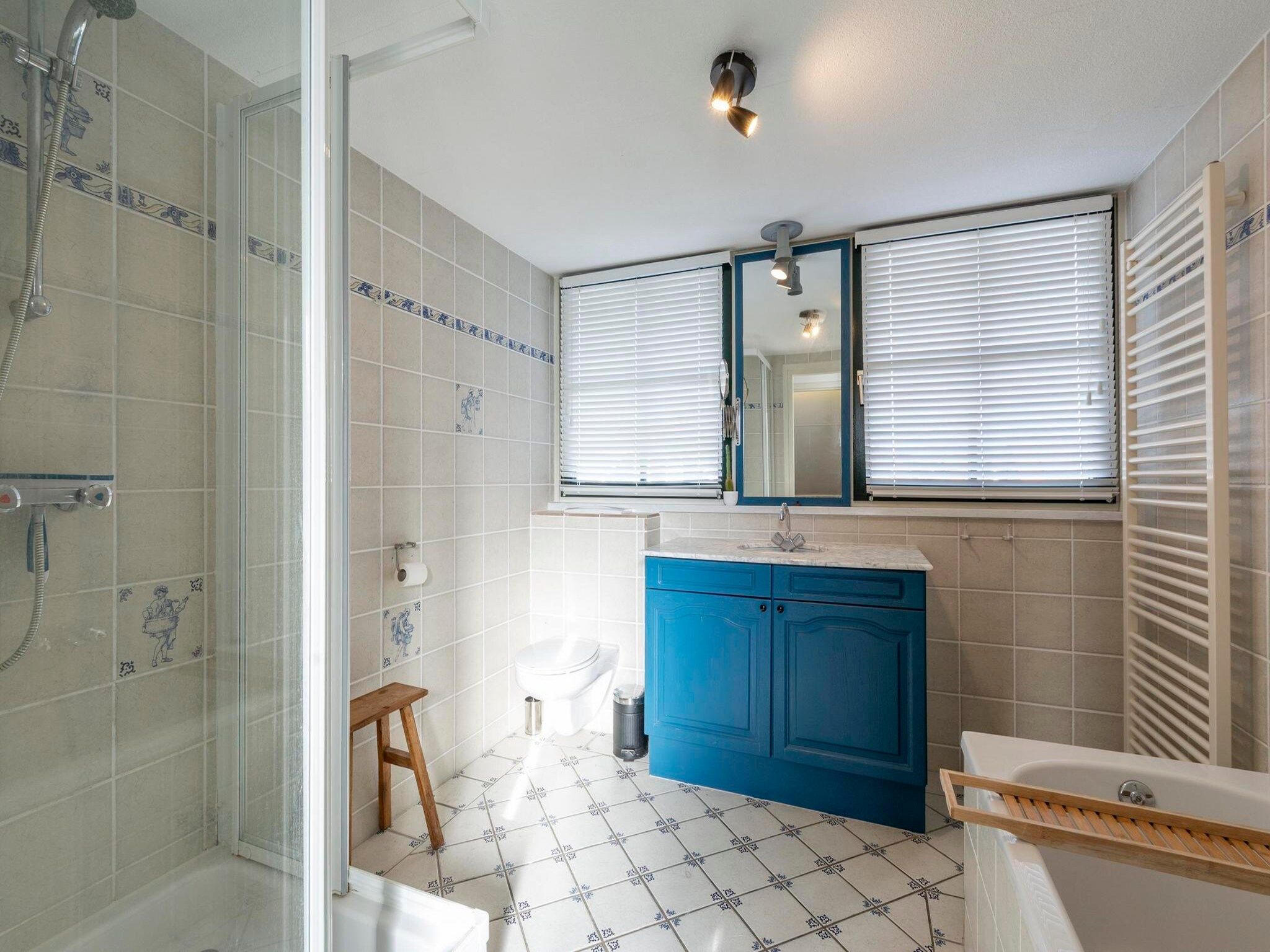 De badkamer van buitenplaats 134 in Callantsoog
