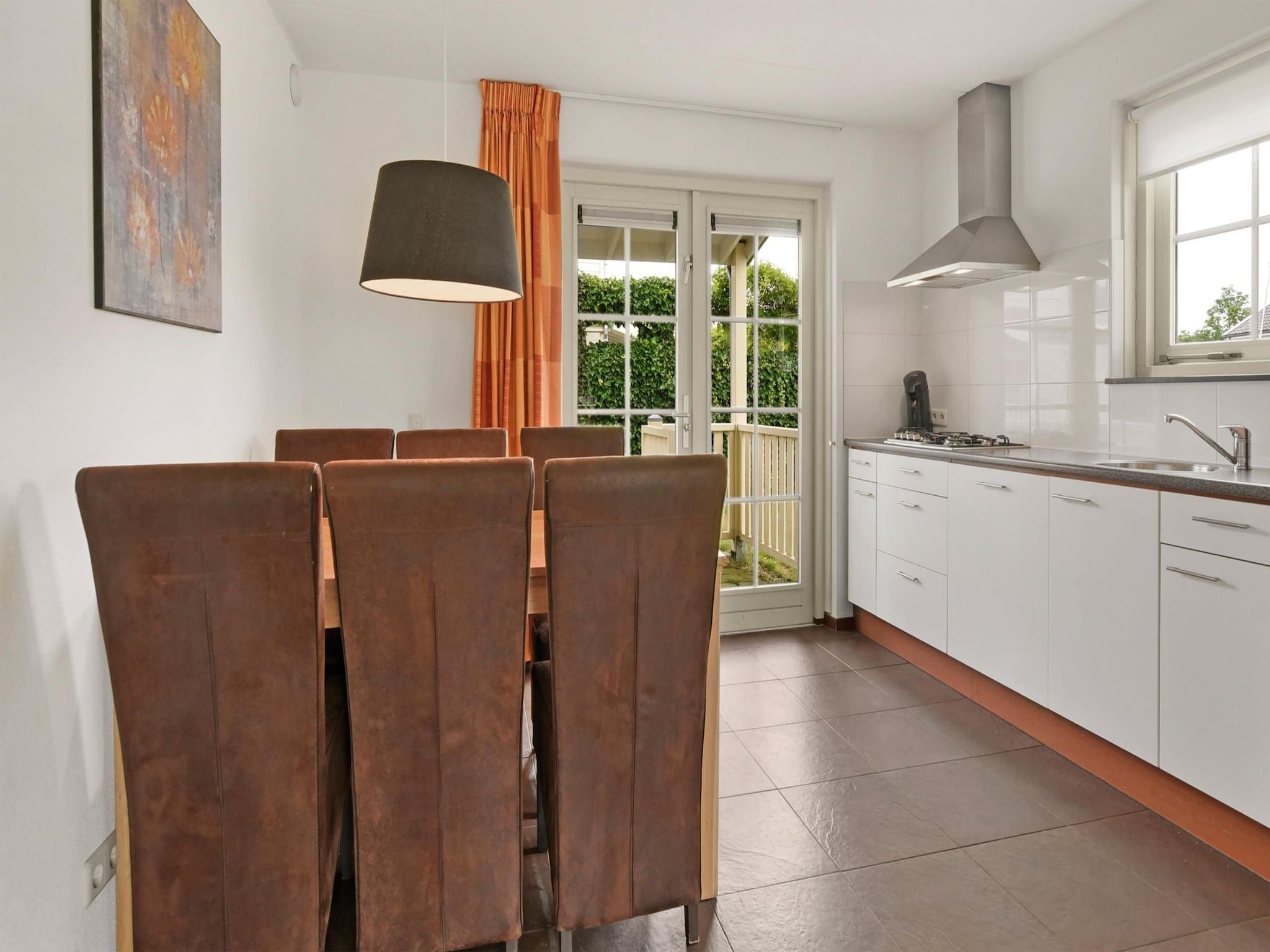 De keuken van Villapark Zuytland Buiten 336 in Simonshaven