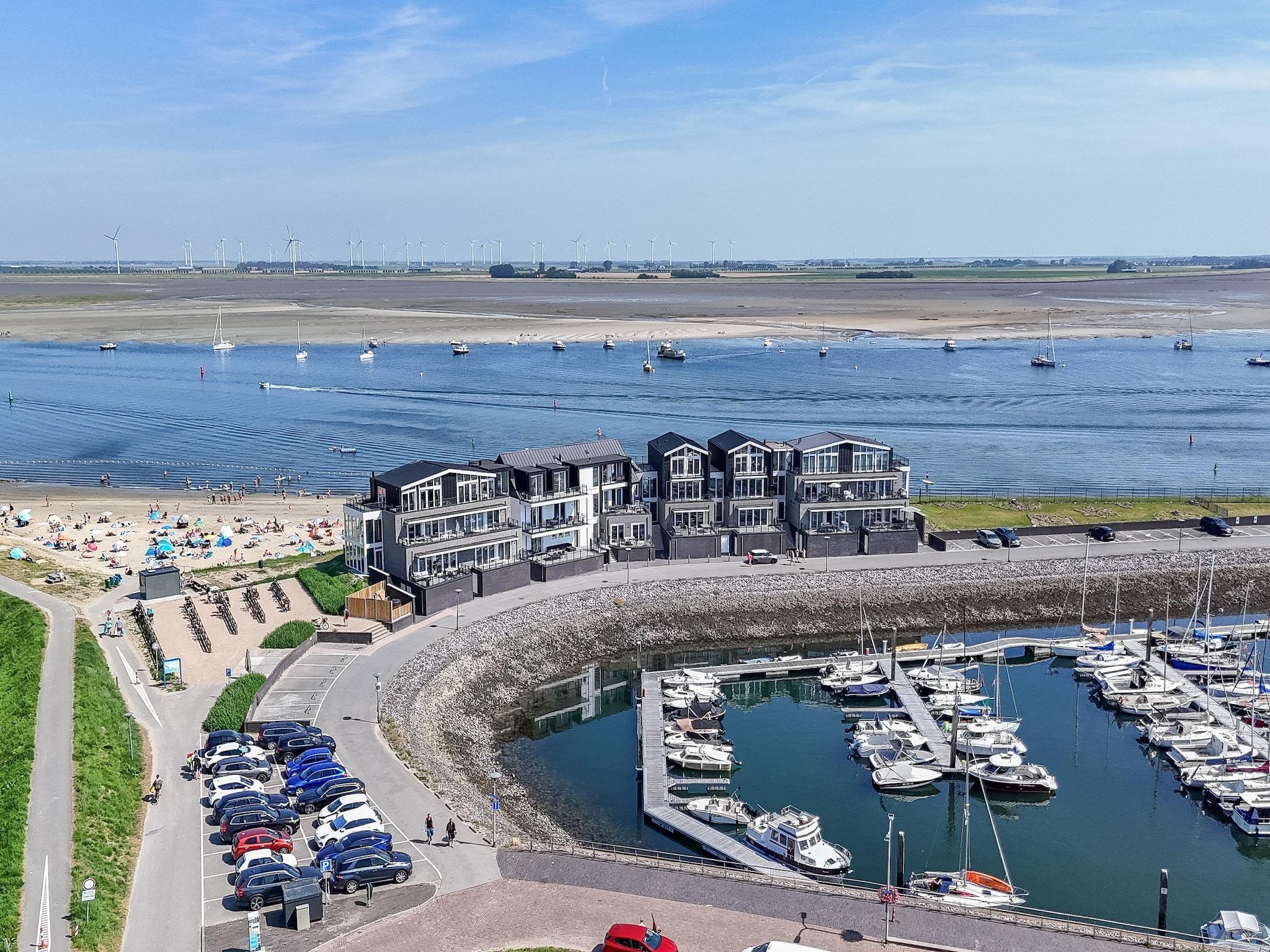 De buitenkant van Appartement Vista Maris - Havenweg 8-52  Sint-Annaland Oosterschelde in Sint-Annaland