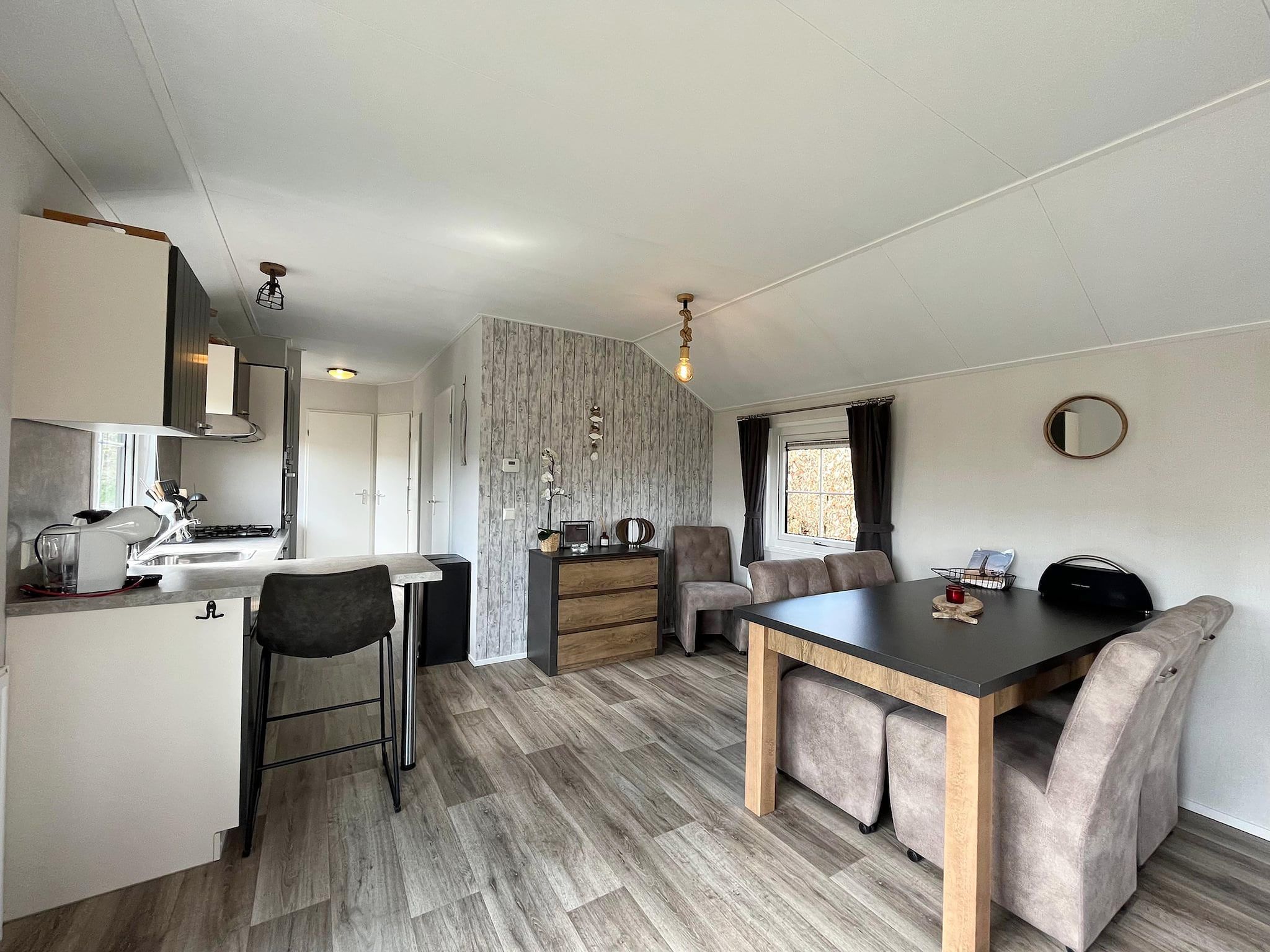 De woonkamer van Boerderijchalet in Sint Nicolaasga