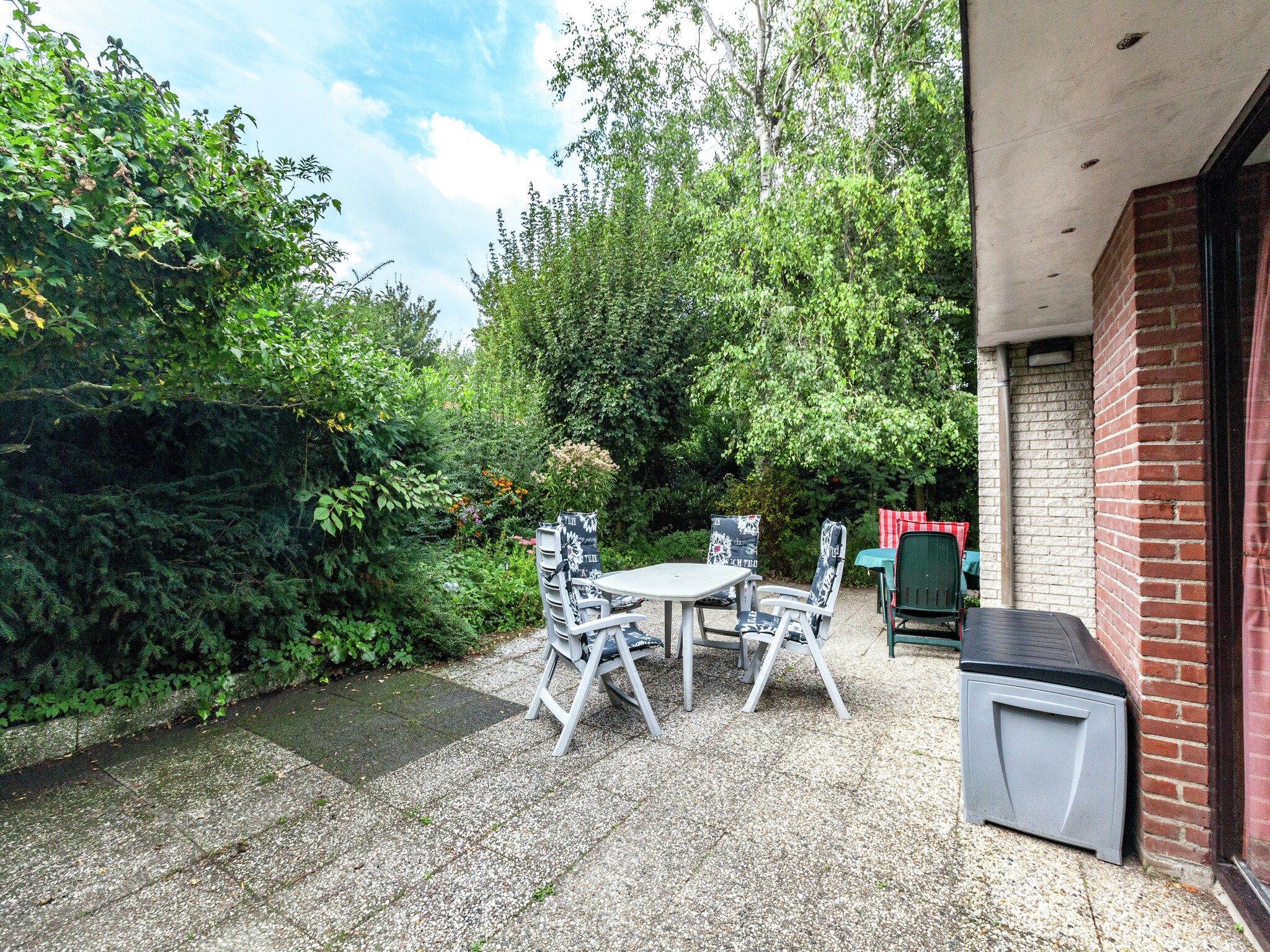 Het terras van De Nachtegaal - Veerse Meer in Kamperland