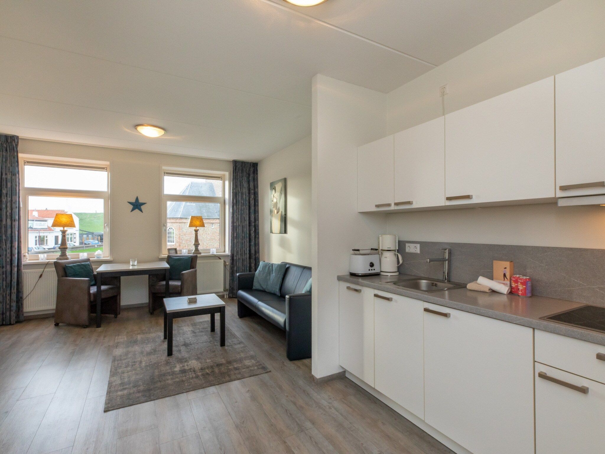 De keuken van Vakantiewoning 't Zoete Licht Residenz - Willibrordusplein 28 C  Zoutelande in Zoutelande