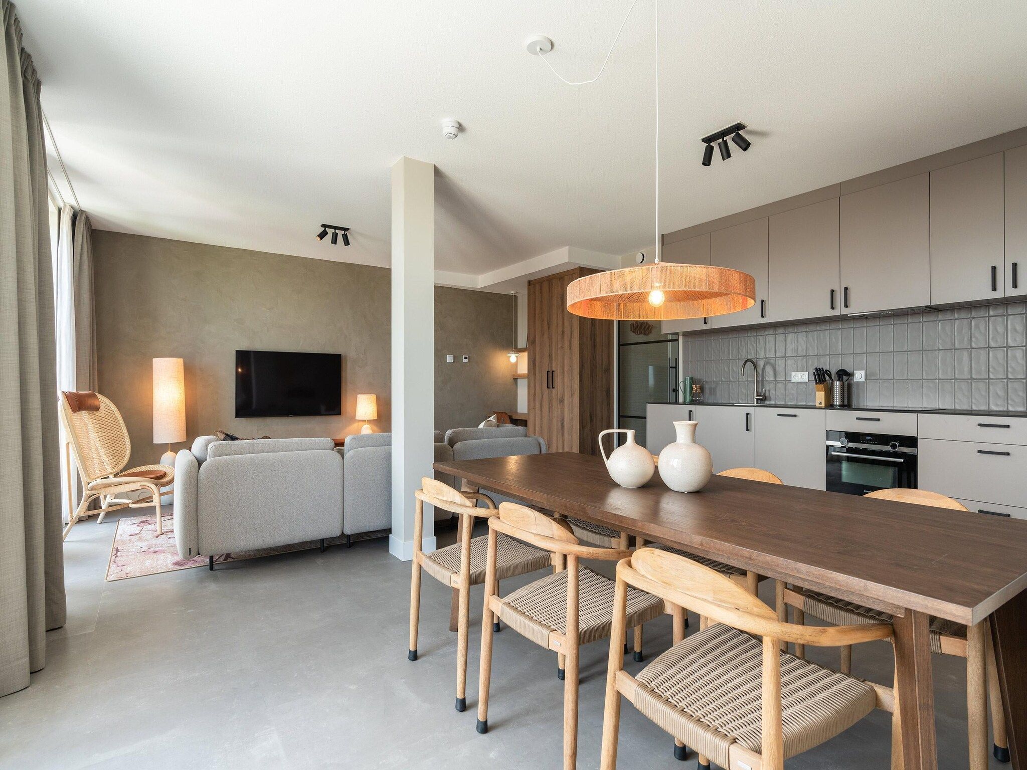 De eetkamer van Walden 5 in Den Haag