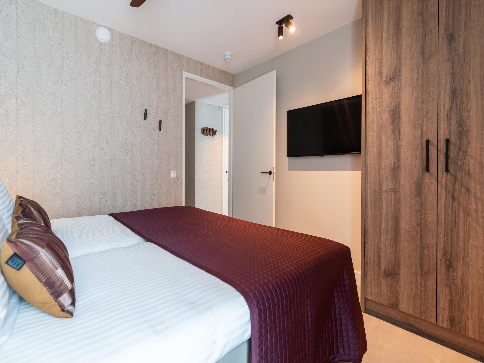 Een slaapkamer van Walden 7 in Den Haag