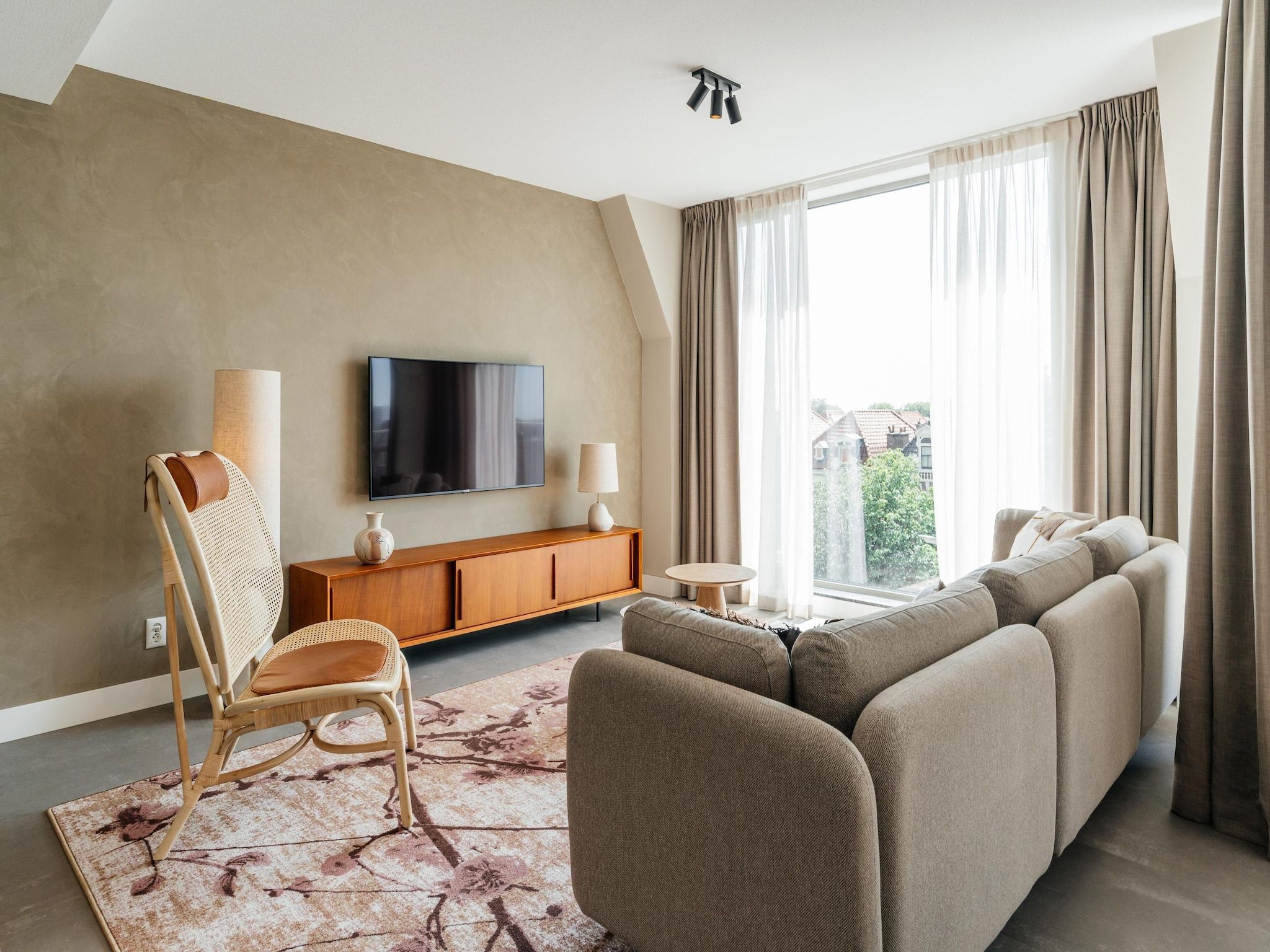 De woonkamer van Walden 7 in Den Haag