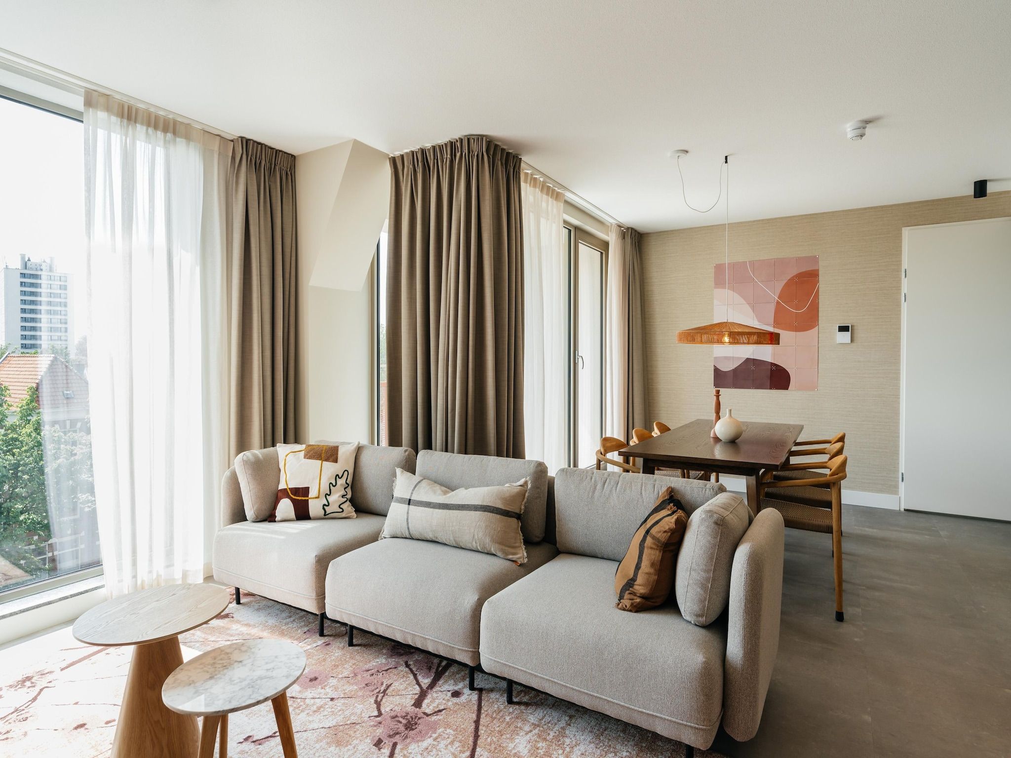 De woonkamer van Walden 7 in Den Haag