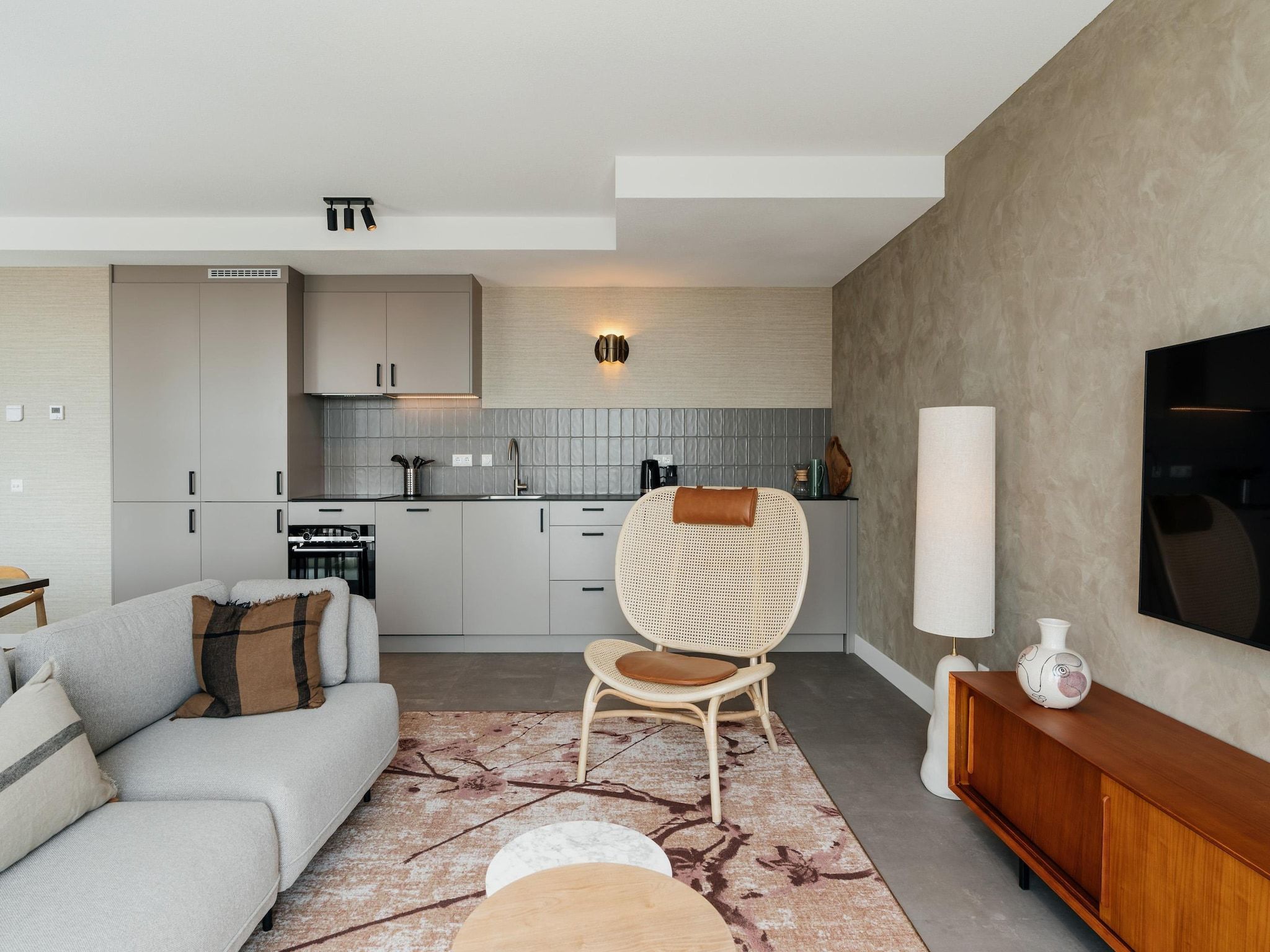 De woonkamer van Walden 7 in Den Haag
