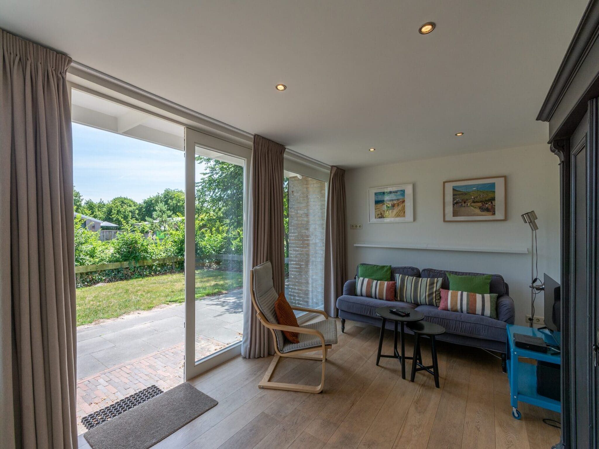 De woonkamer van Garnekuul 73 in Callantsoog