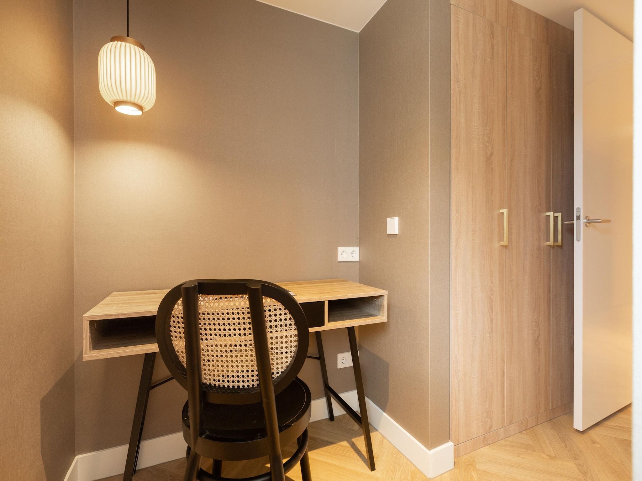 De woonkamer van Maurits 1 in Den Haag
