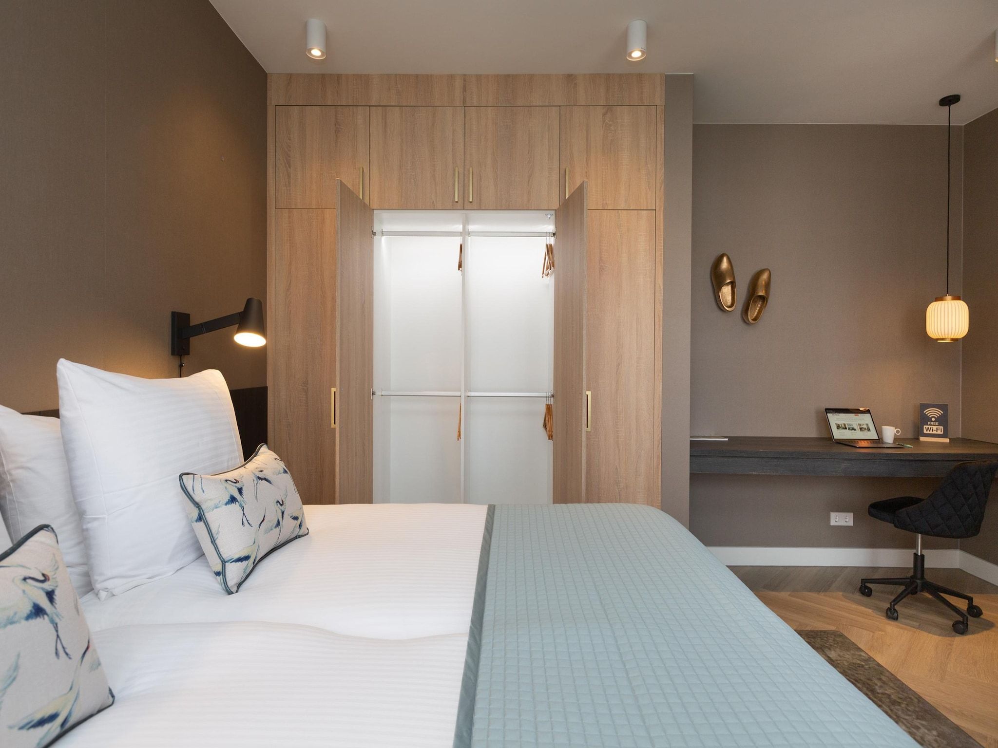 Een slaapkamer van Maurits 5 in Den Haag