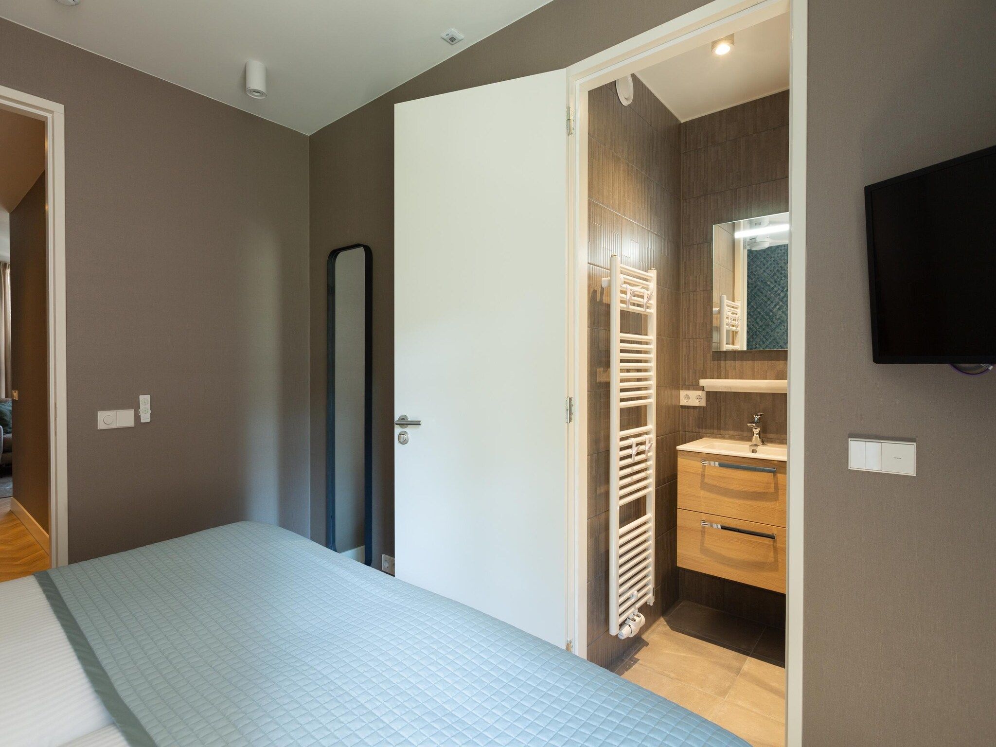 Een slaapkamer van Maurits 6 in Den Haag