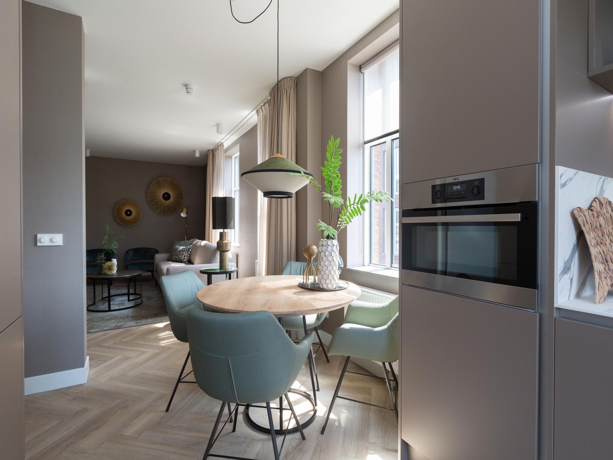 De eetkamer van Maurits 6 in Den Haag
