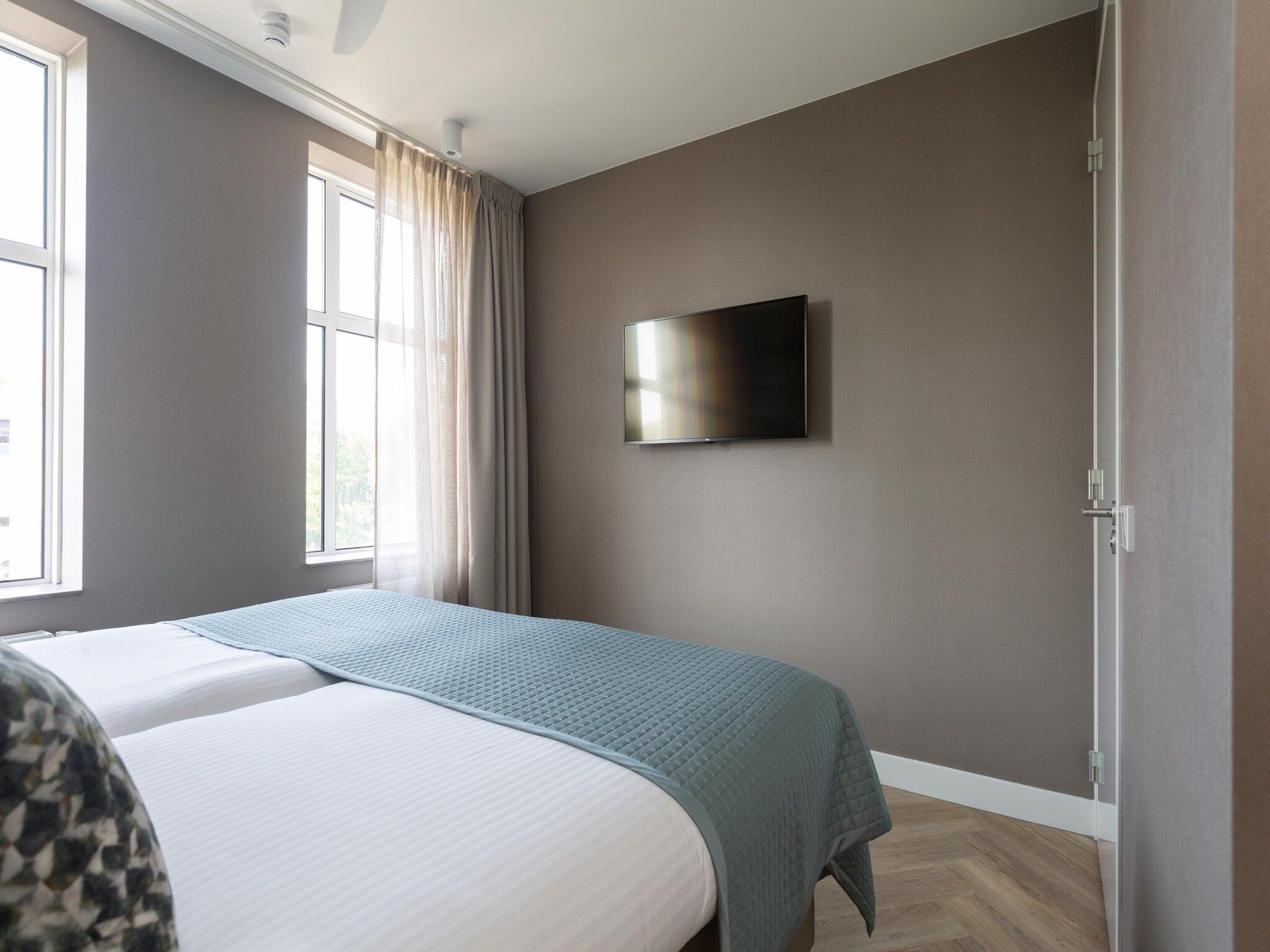 Een slaapkamer van Maurits 6 in Den Haag