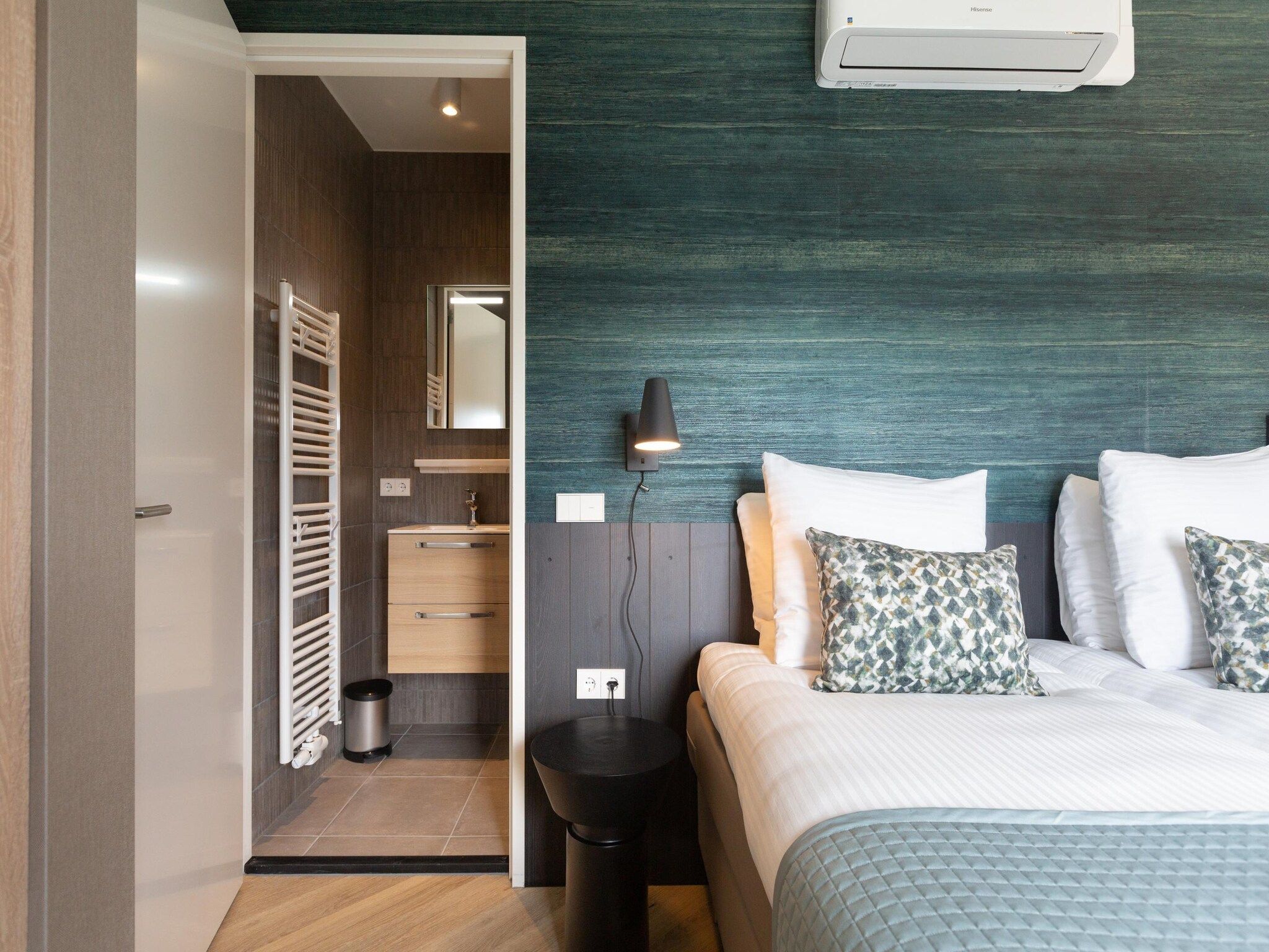 Een slaapkamer van Maurits 7 in Den Haag