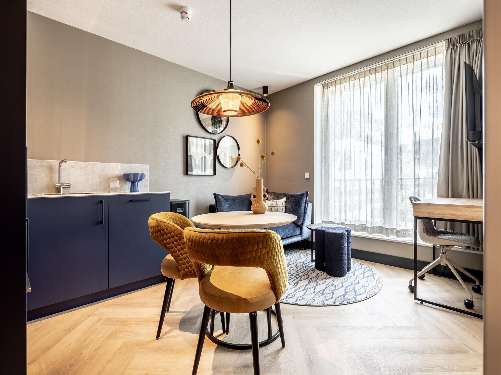 De woonkamer van Delft 1B in Den Haag
