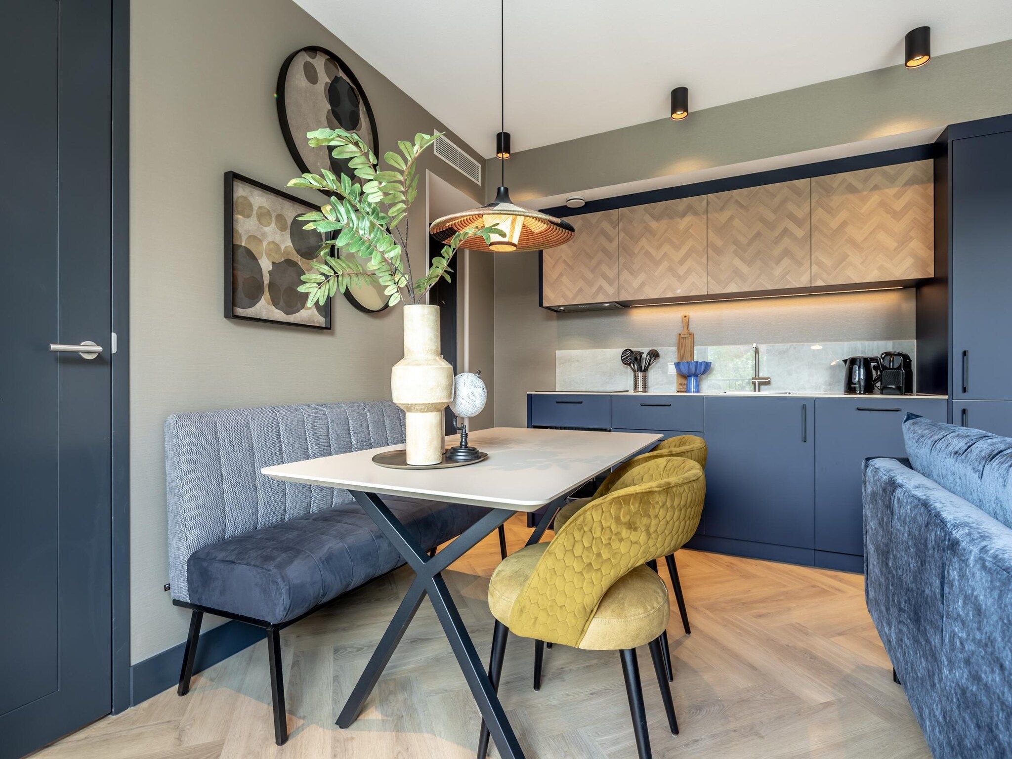 De eetkamer van Delft 2A in Den Haag