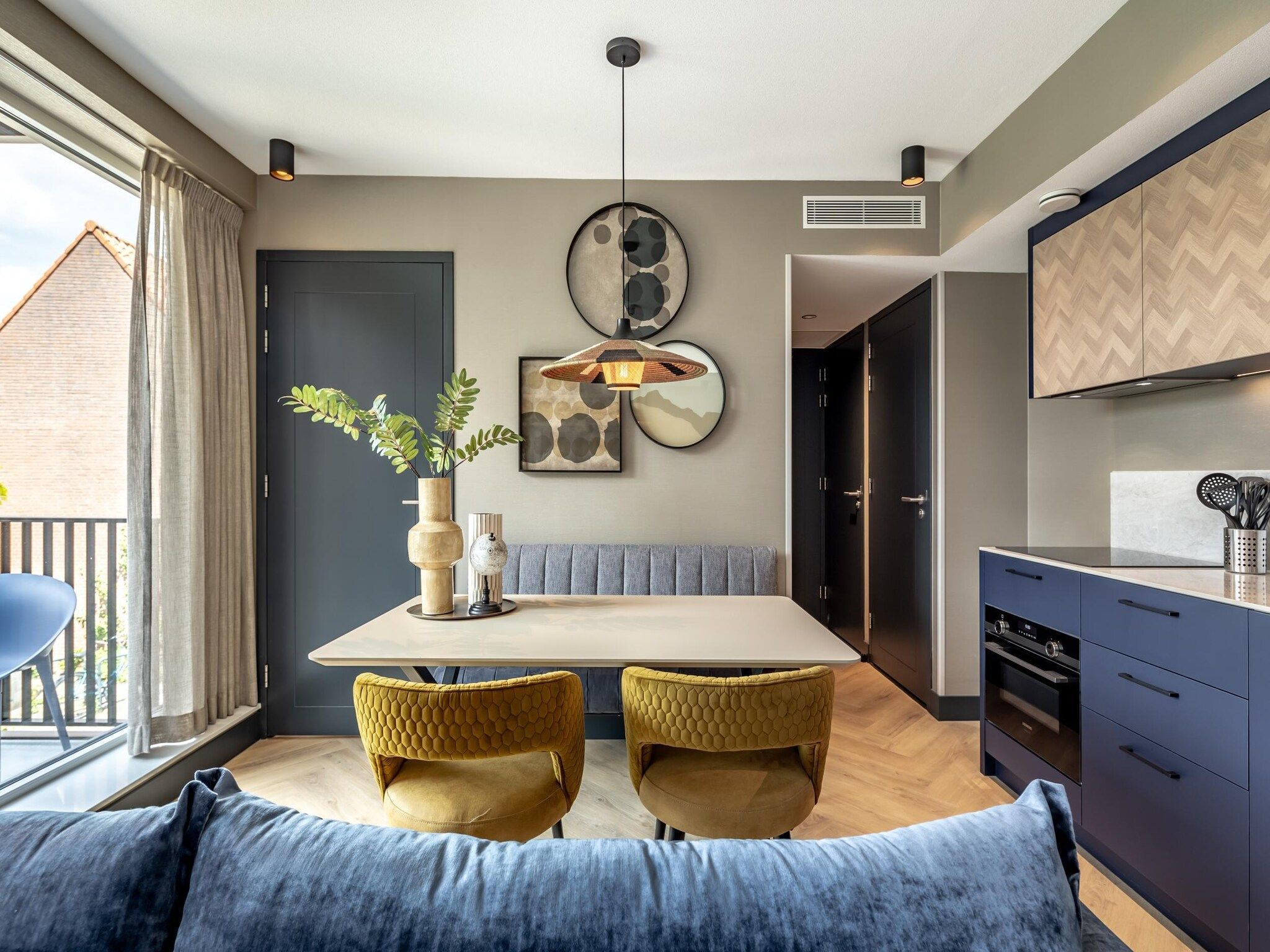 De eetkamer van Delft 2A in Den Haag