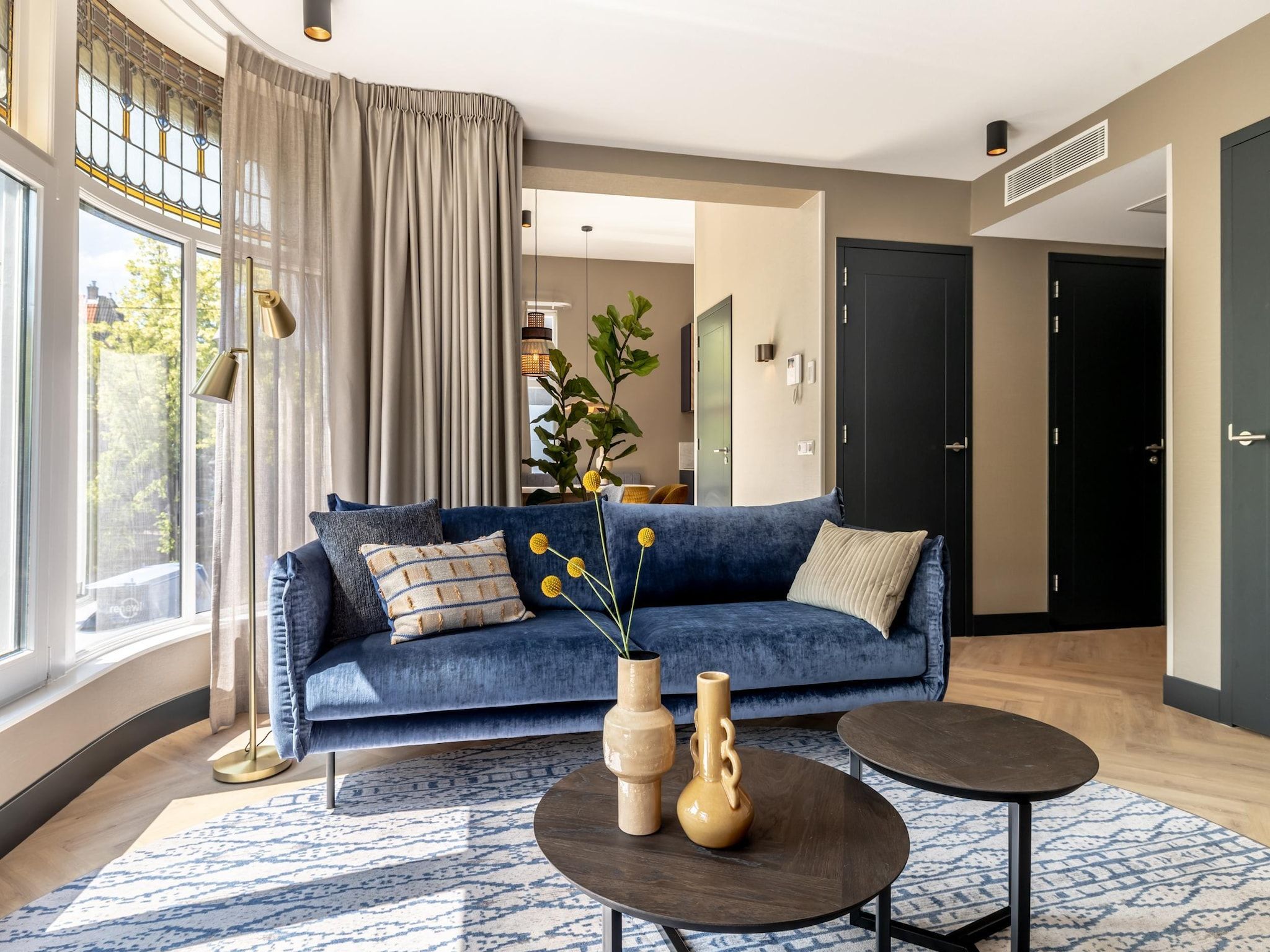 De woonkamer van Delft 2C in Delft