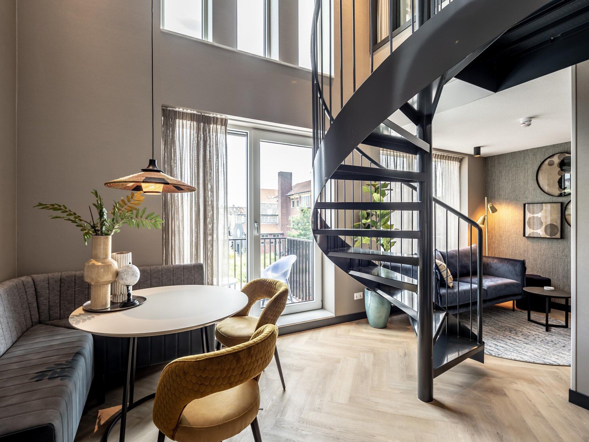 De eetkamer van Delft 3B in Delft
