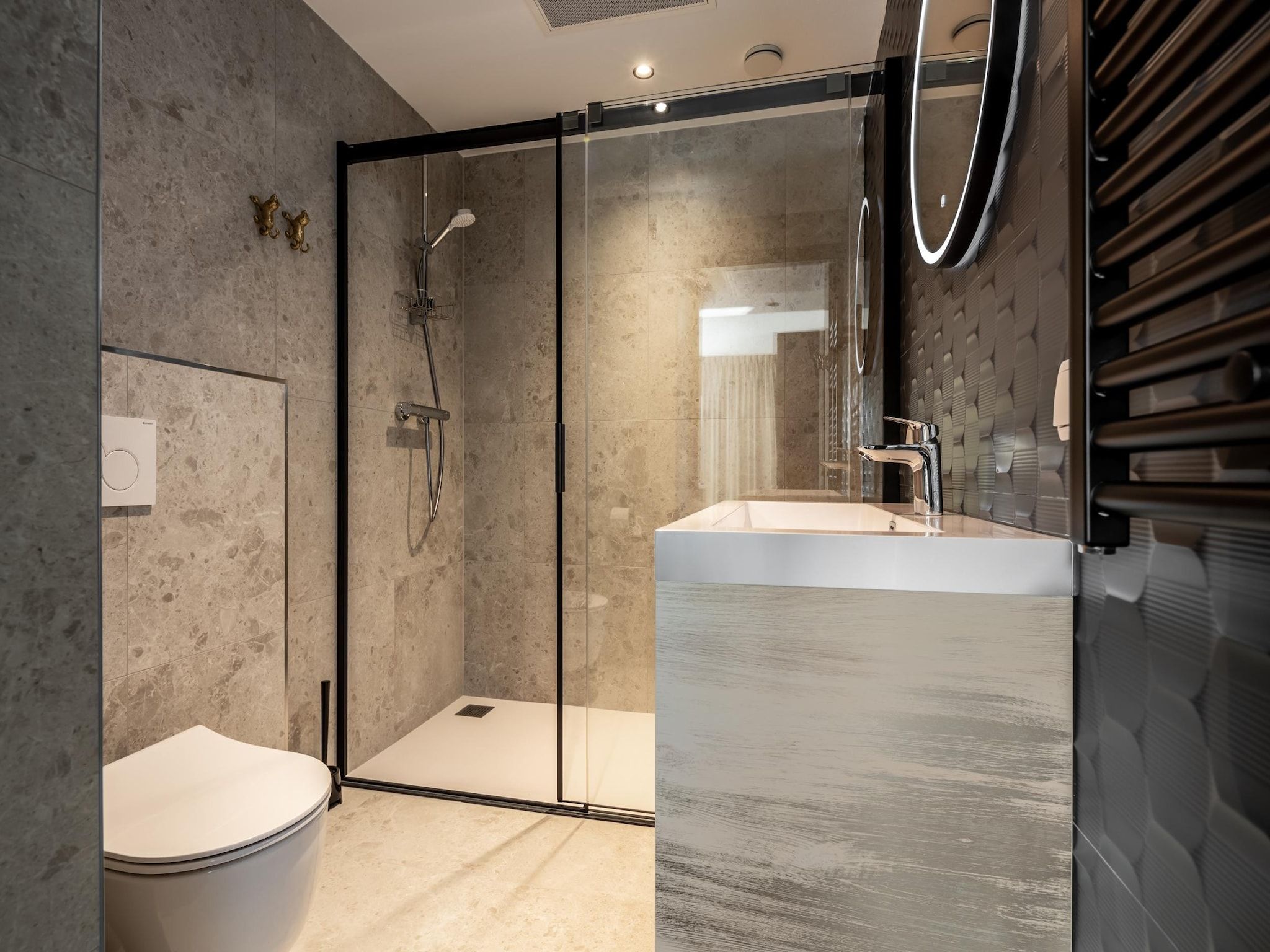 De badkamer van Delft 3C in Delft