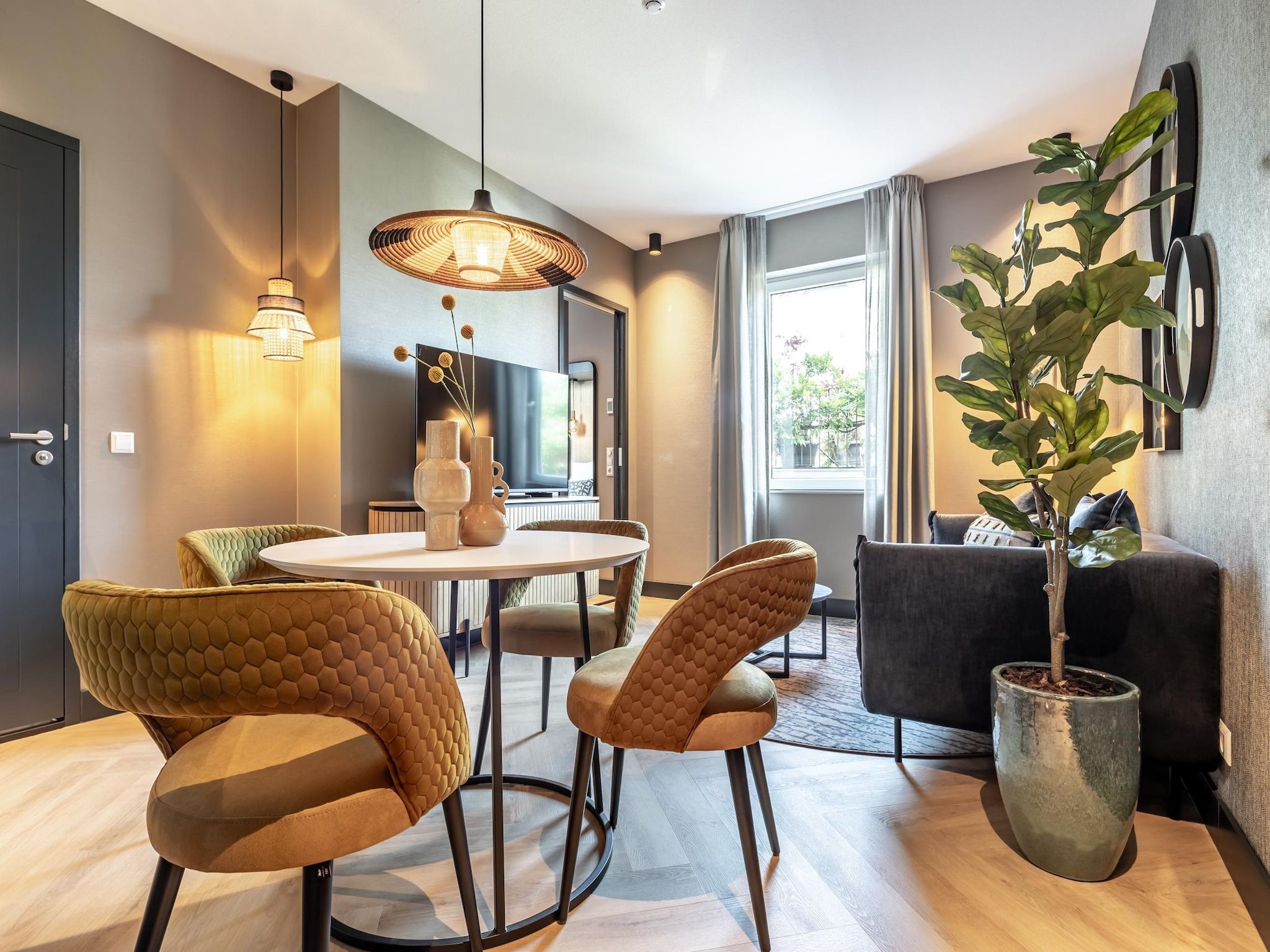 De eetkamer van Delft 4A in Delft