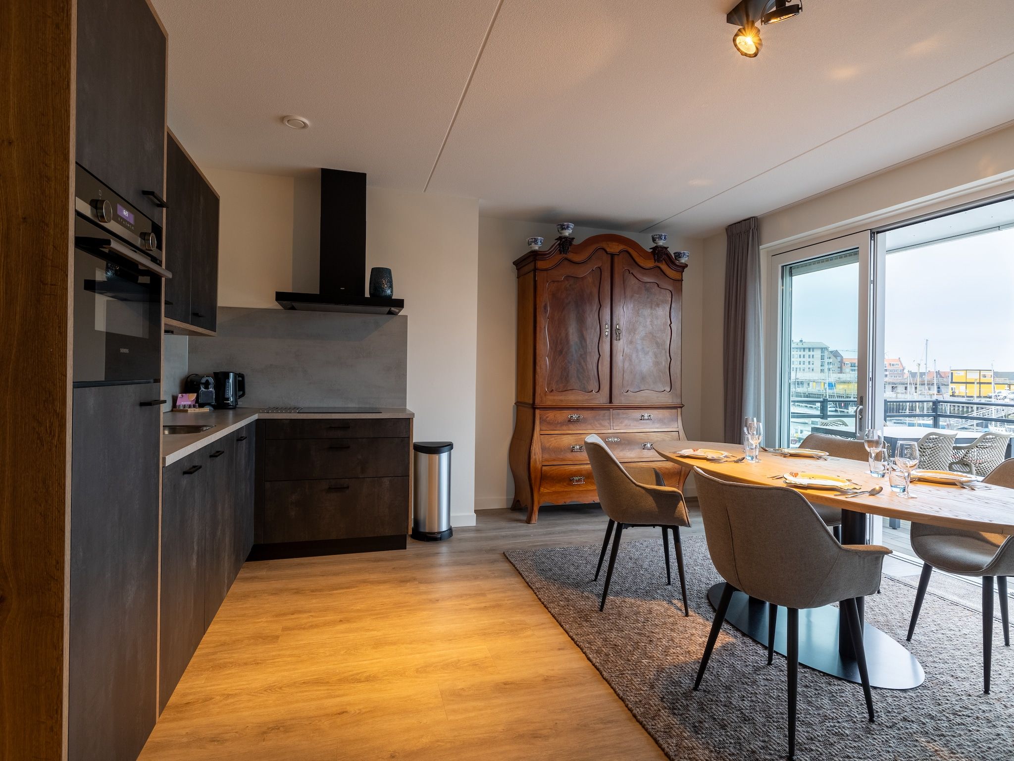 De keuken van Appartement Vista Maris - Havenweg 8-28  Sint-Annaland in Sint-Annaland