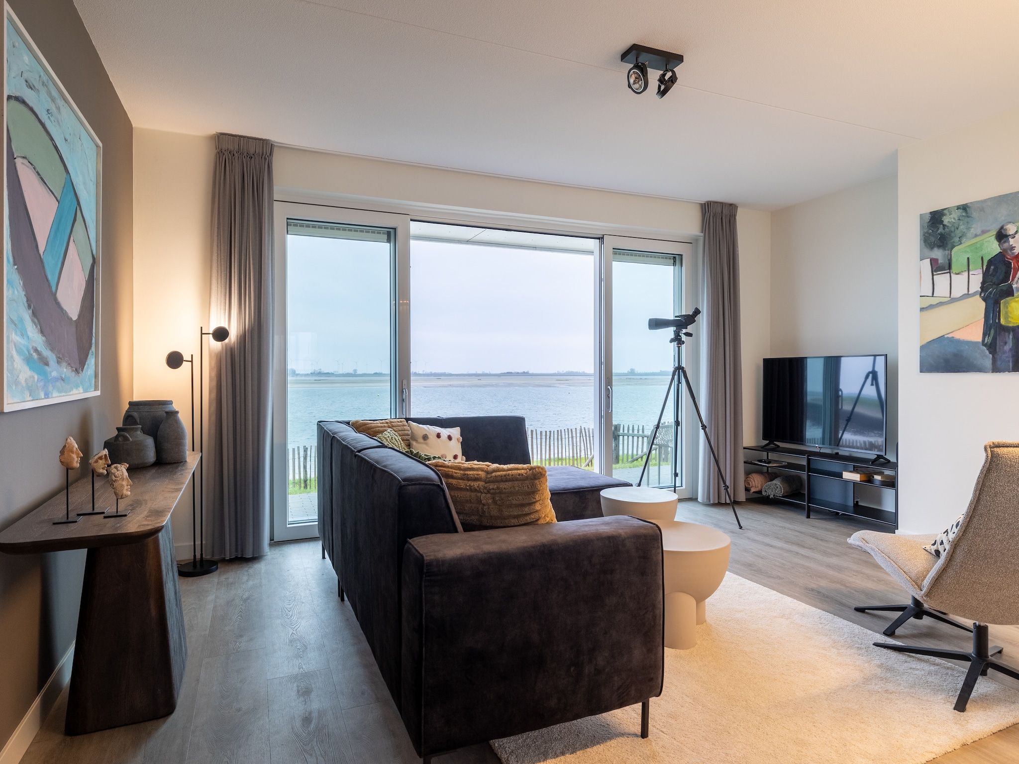 De woonkamer van Appartement Vista Maris - Havenweg 8-28  Sint-Annaland in Sint-Annaland