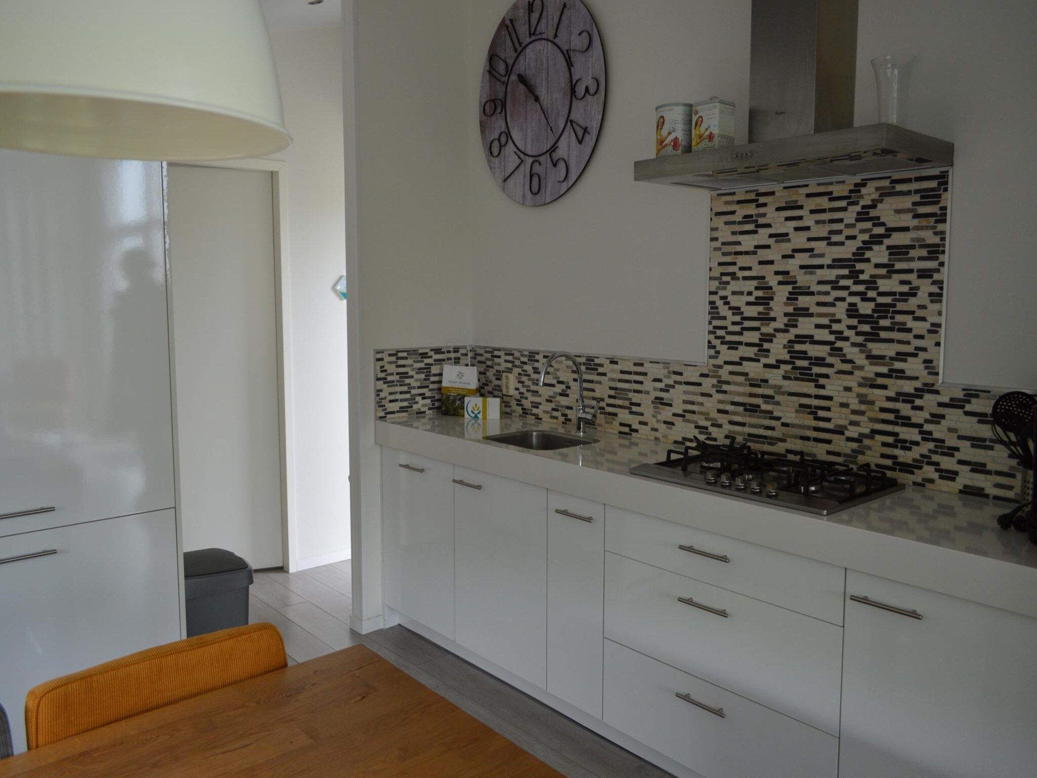 De keuken van Ravenbosch - Fireplace & Garden Shed in Bemelen