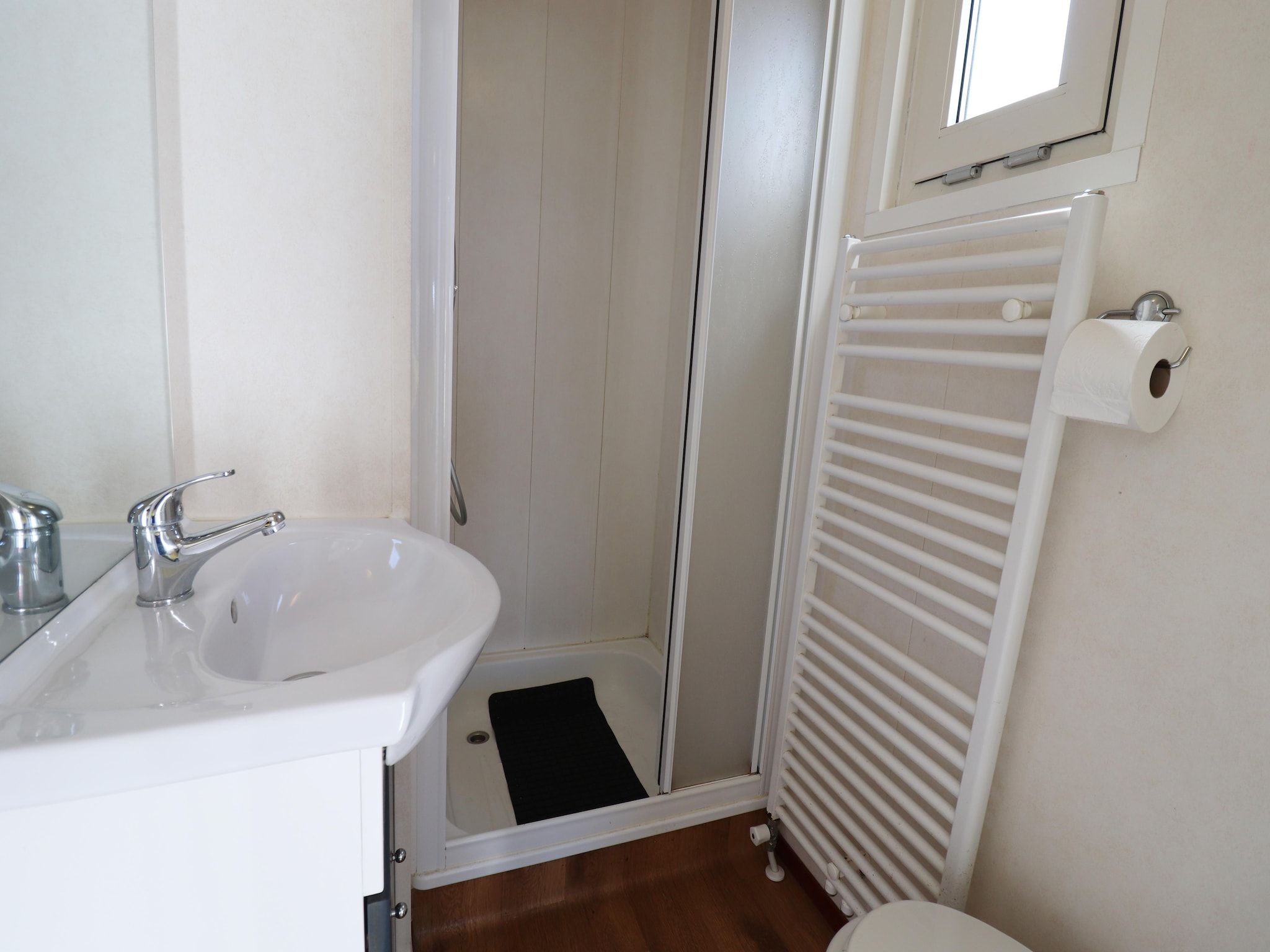 De badkamer van VT 149 in Tzummarum