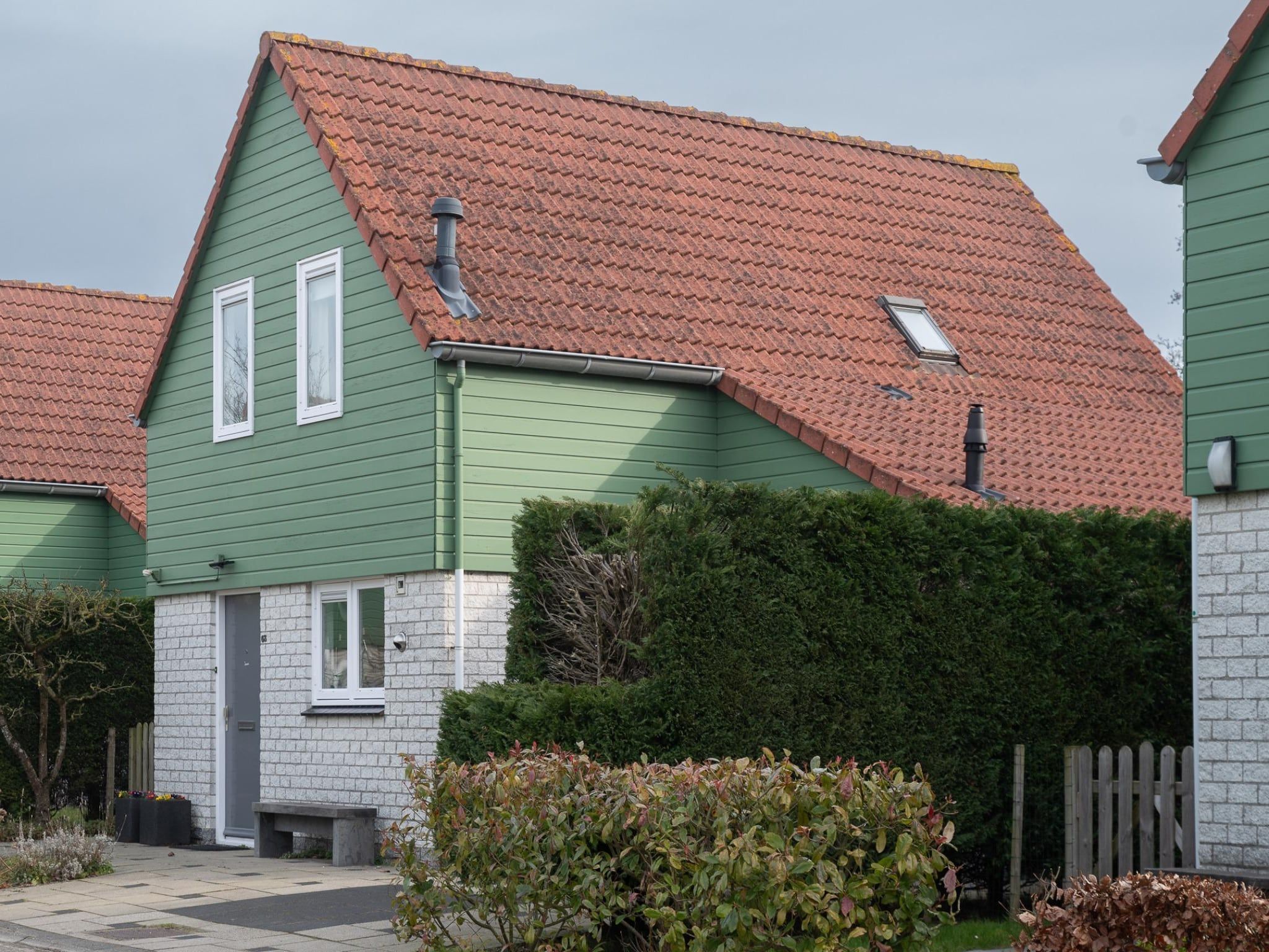 De buitenkant van Villapark De Oesterbaai 63 in Wemeldinge