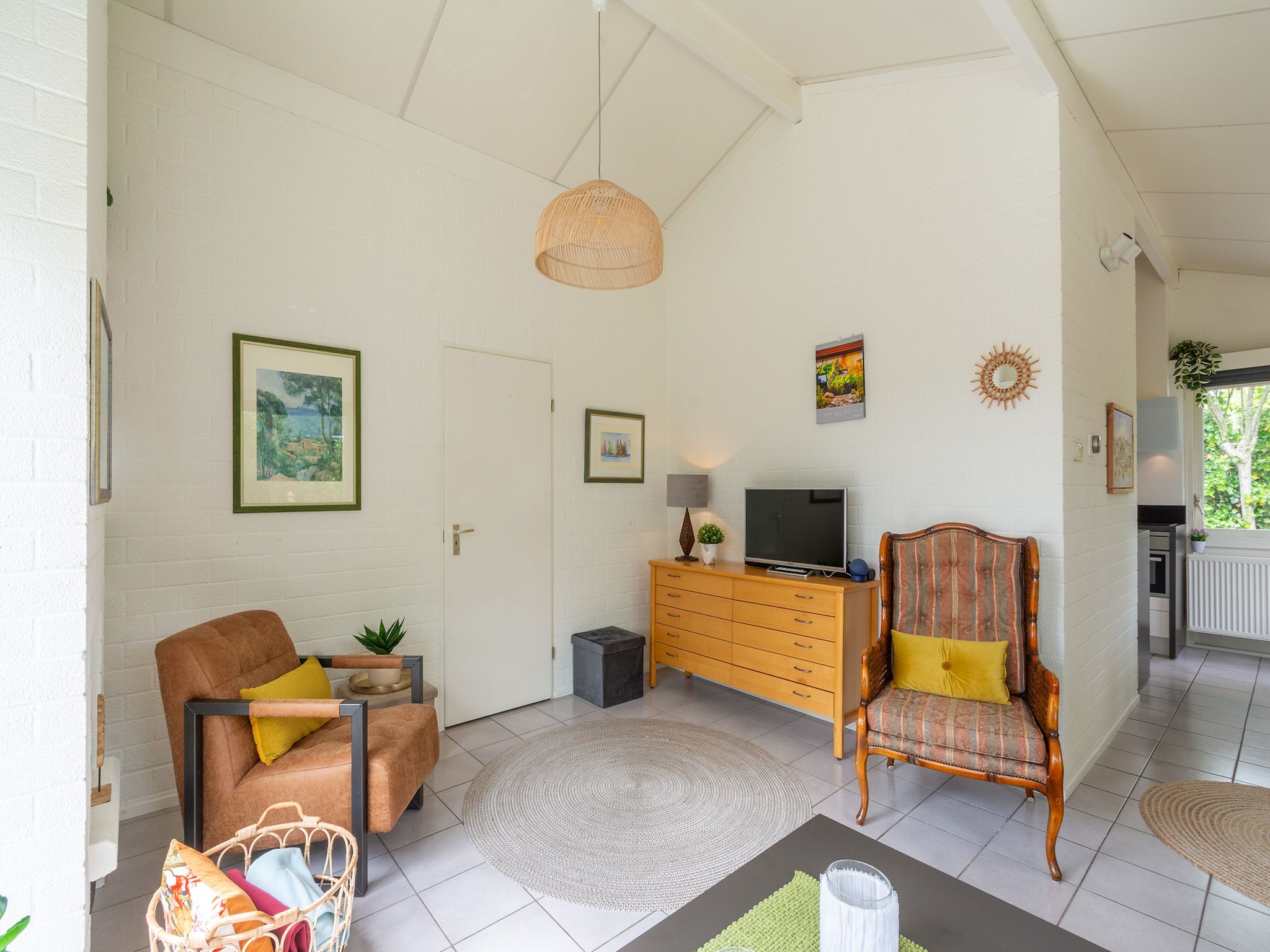 De woonkamer van Watersnip 9 in Petten